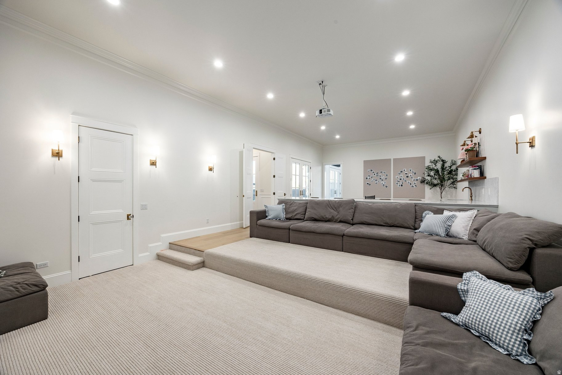 HIGHGATE ESTATES - Residential