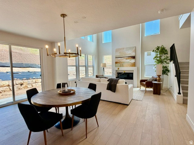 CANYON POINT - Residential