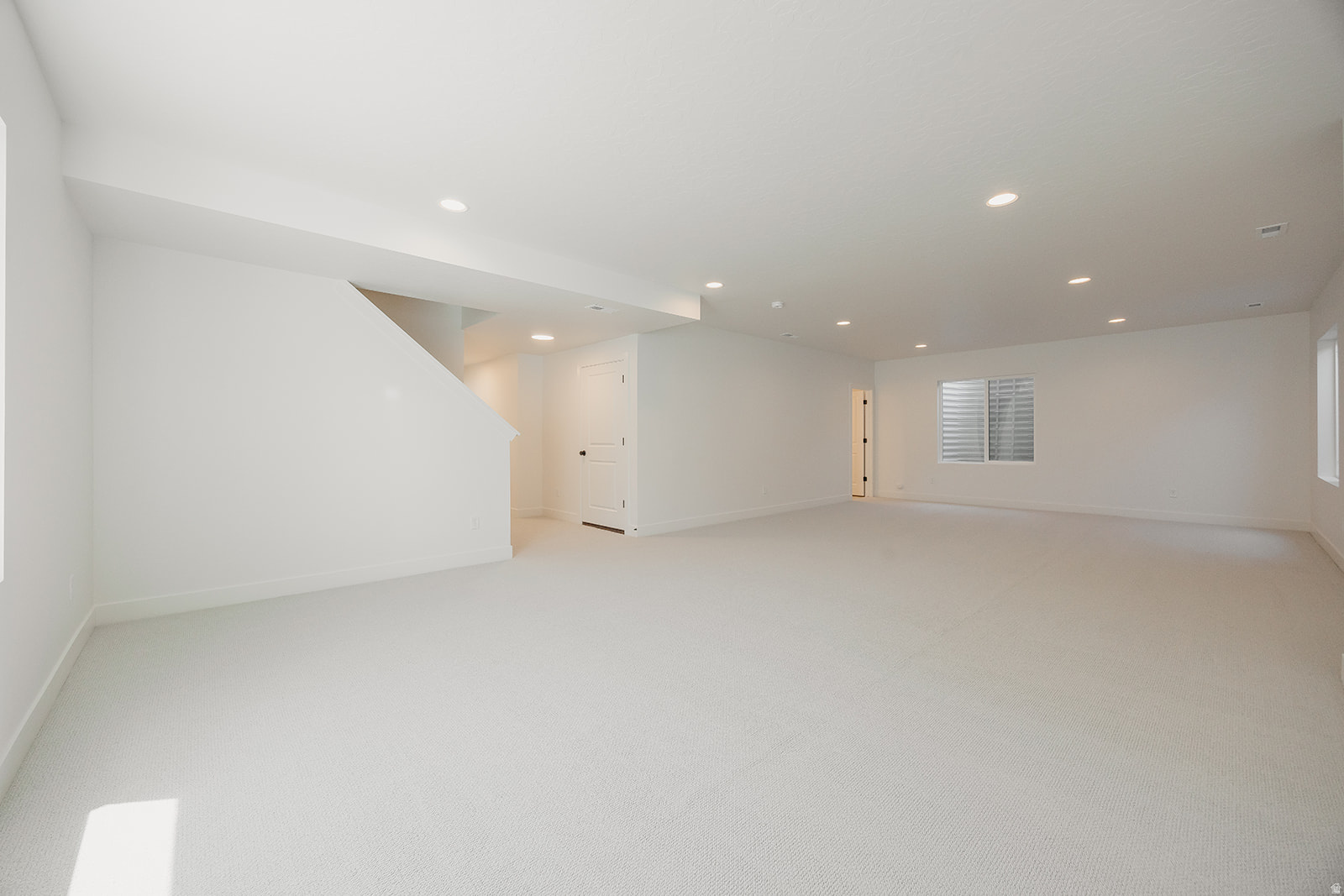 CANYON POINT - Residential