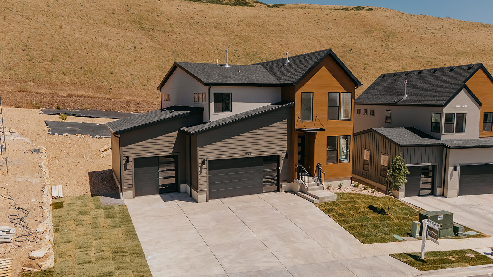 CANYON POINT - Residential