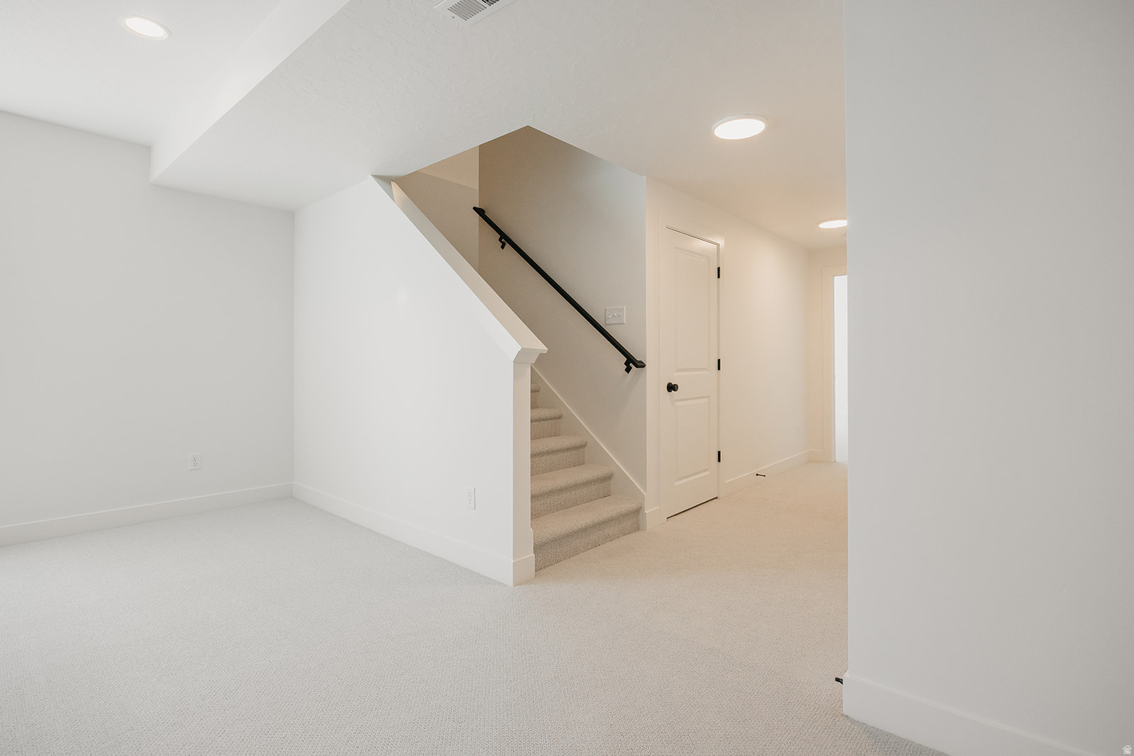CANYON POINT - Residential