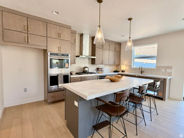 CANYON POINT - Residential
