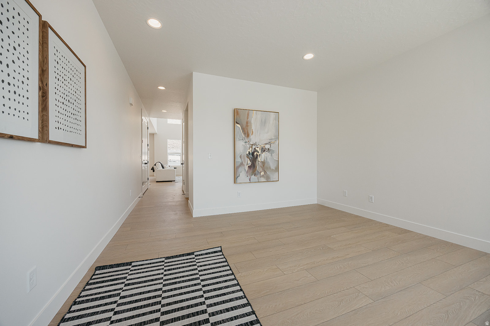 CANYON POINT - Residential