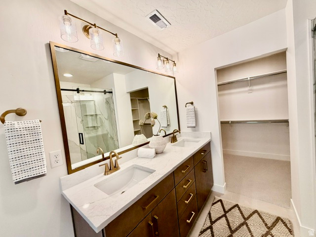 CANYON POINT - Residential