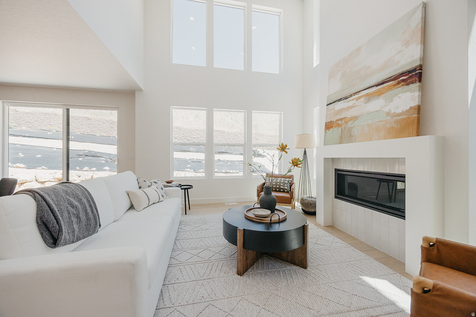 CANYON POINT - Residential
