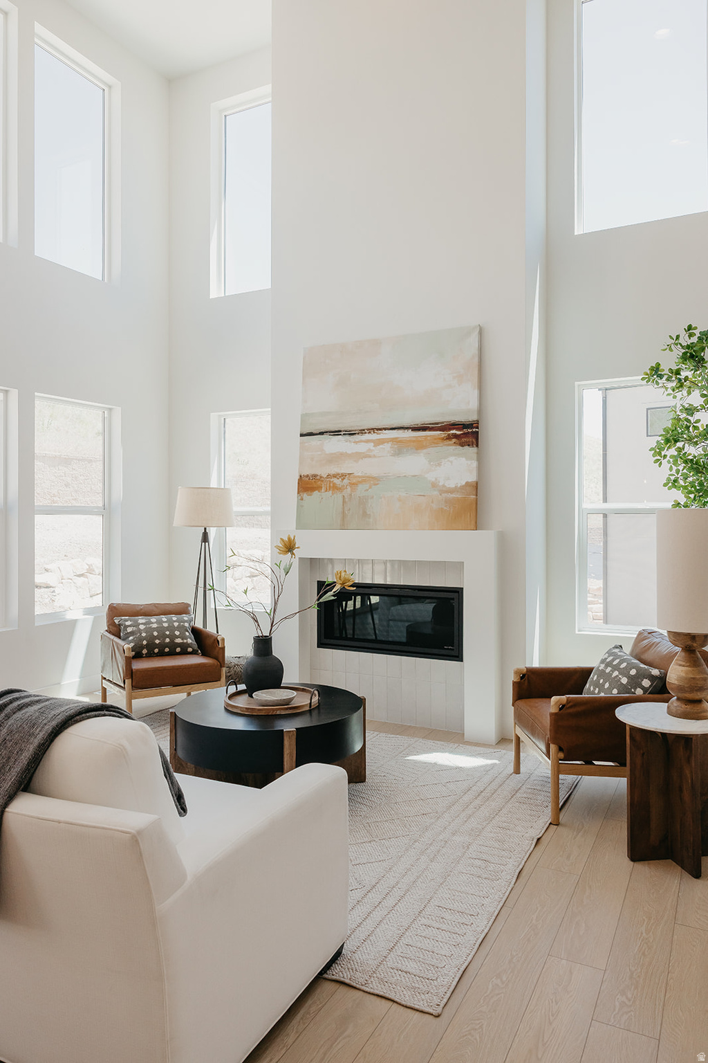 CANYON POINT - Residential