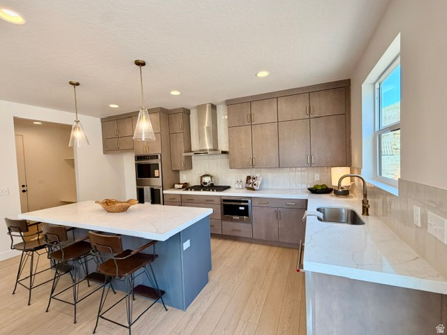 CANYON POINT - Residential