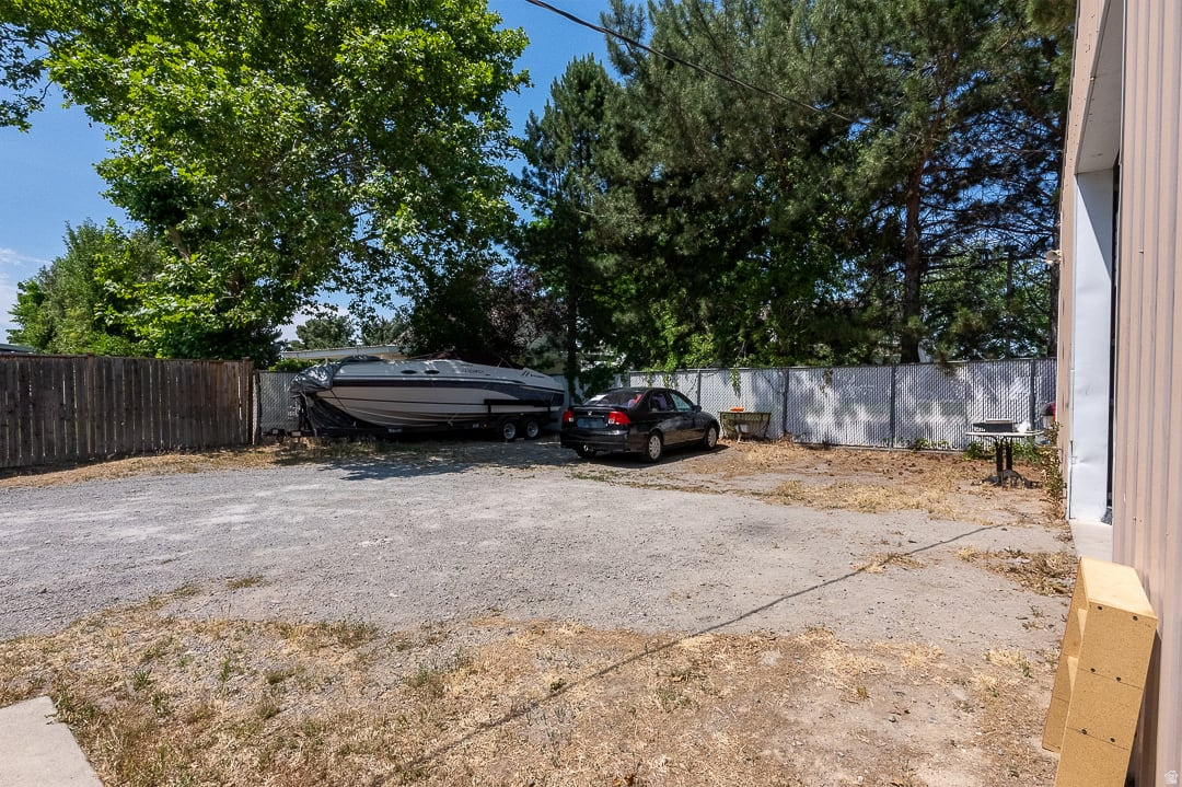 CASCADE ACRES - Residential