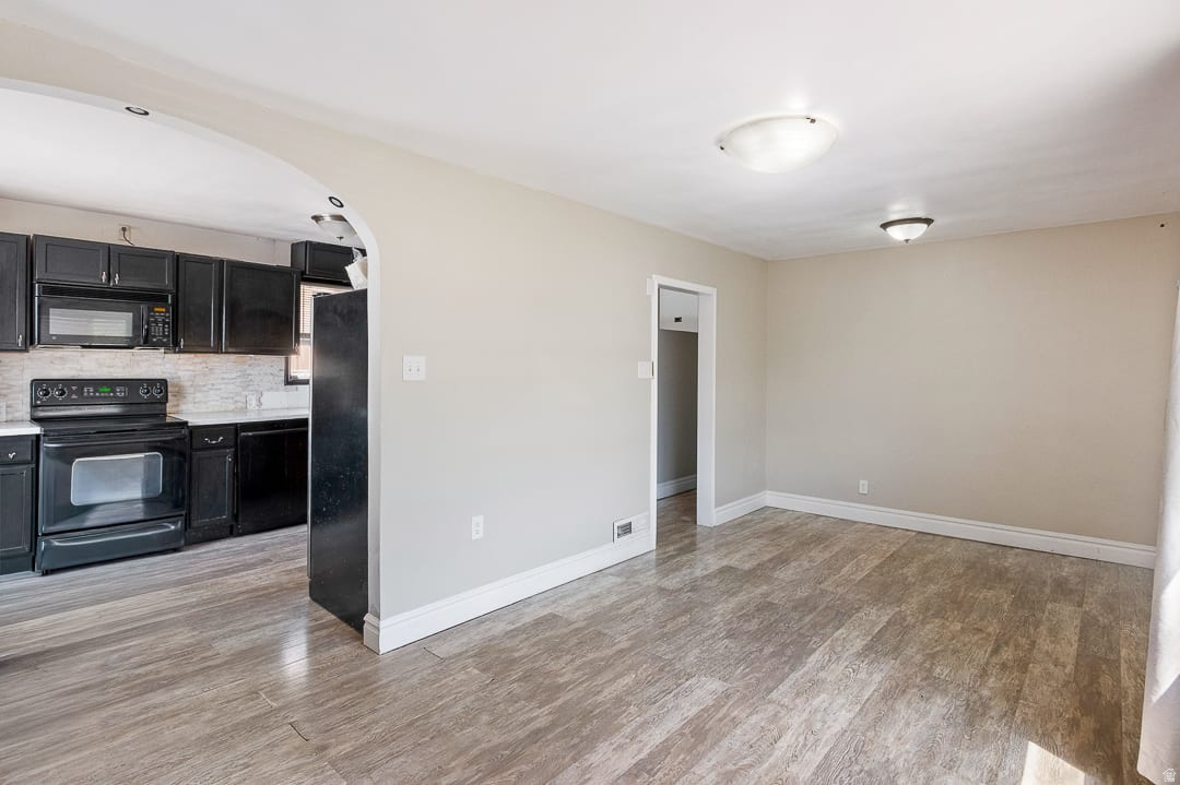 CASCADE ACRES - Residential