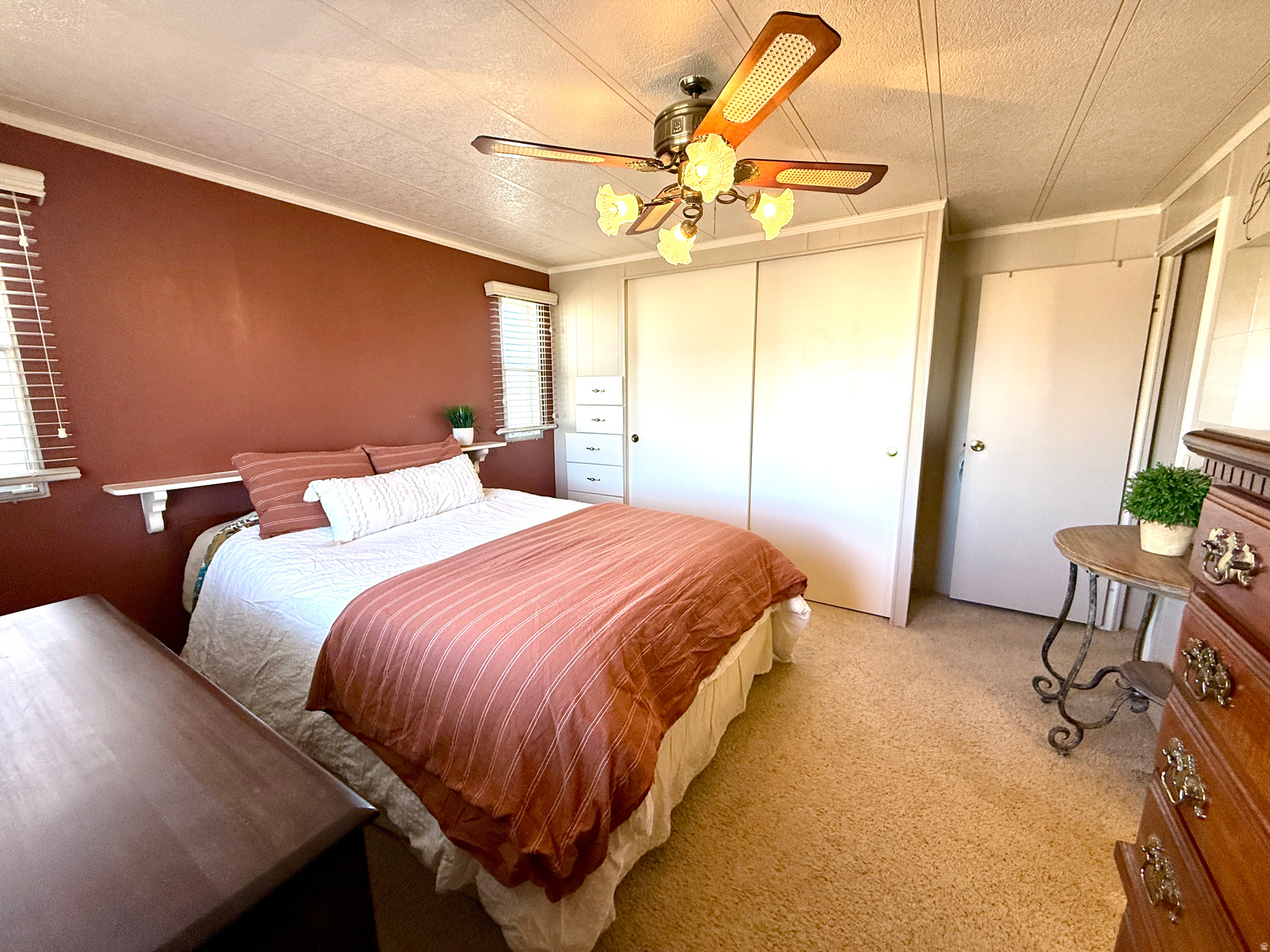 PINE CREEK VISTA - Residential