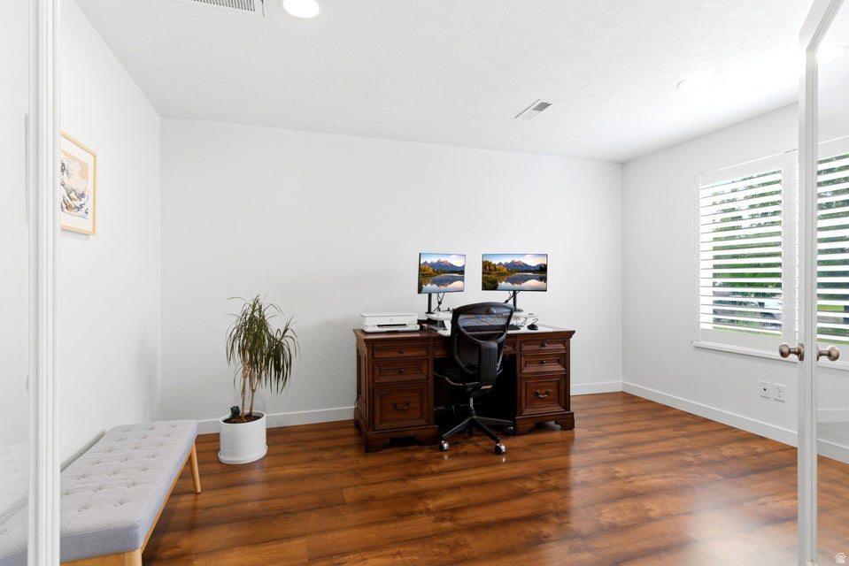 HUNTERS CREEK - Residential