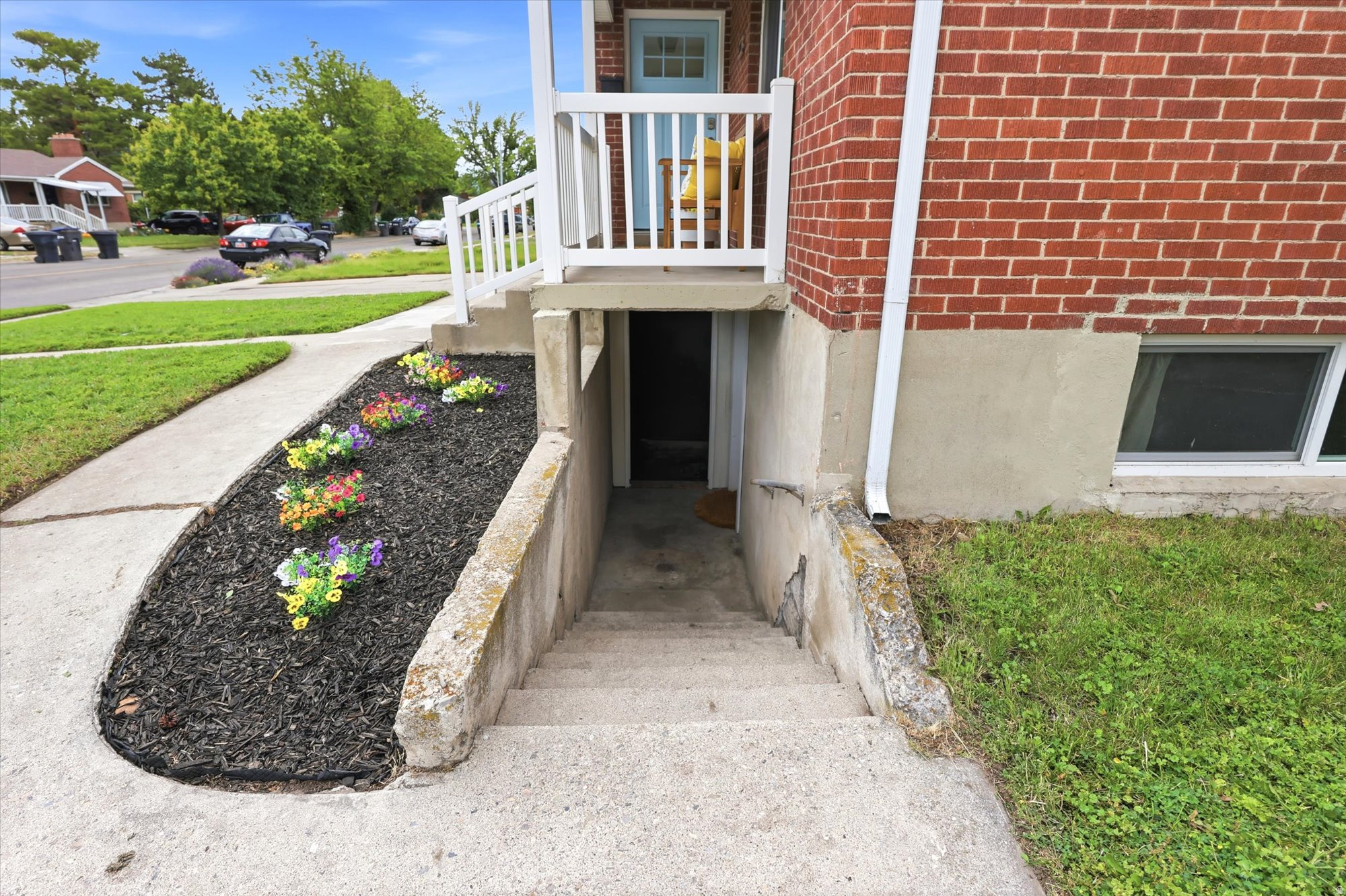 NORTH UNIVERSITY - Residential