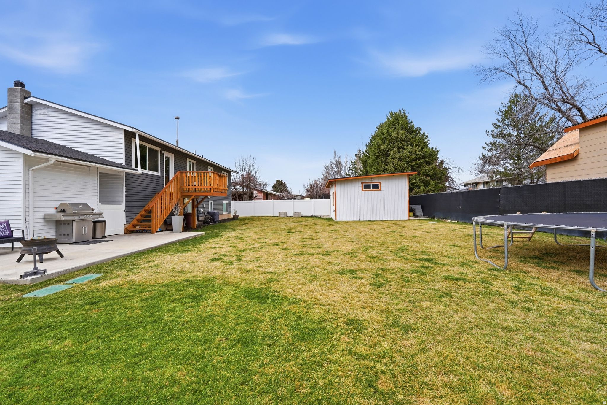 MEADOW LANE - Residential