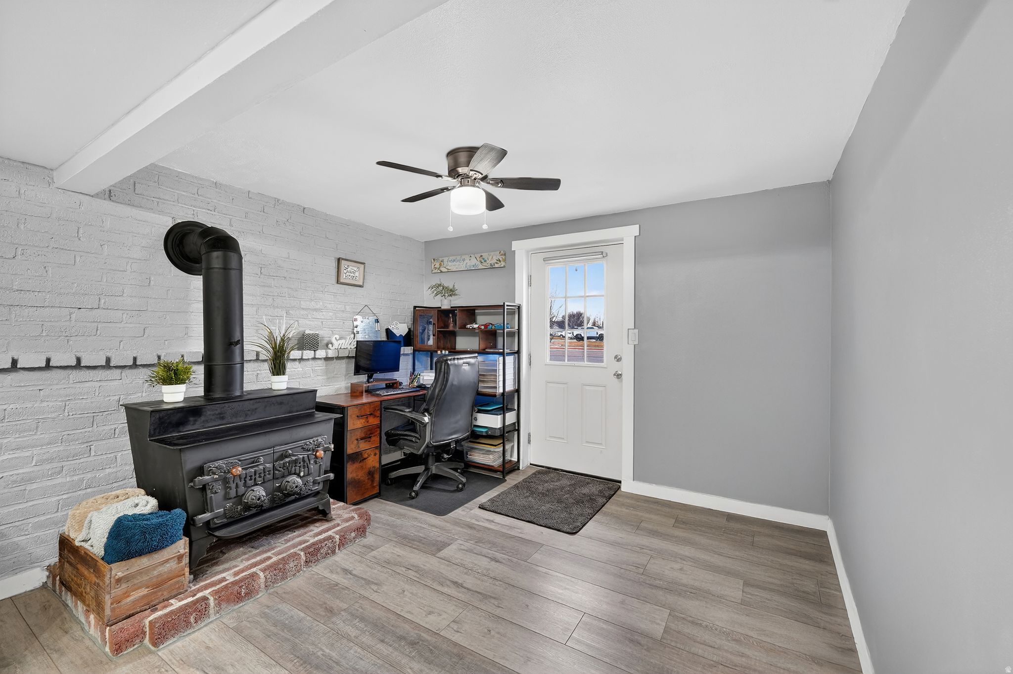 MEADOW LANE - Residential