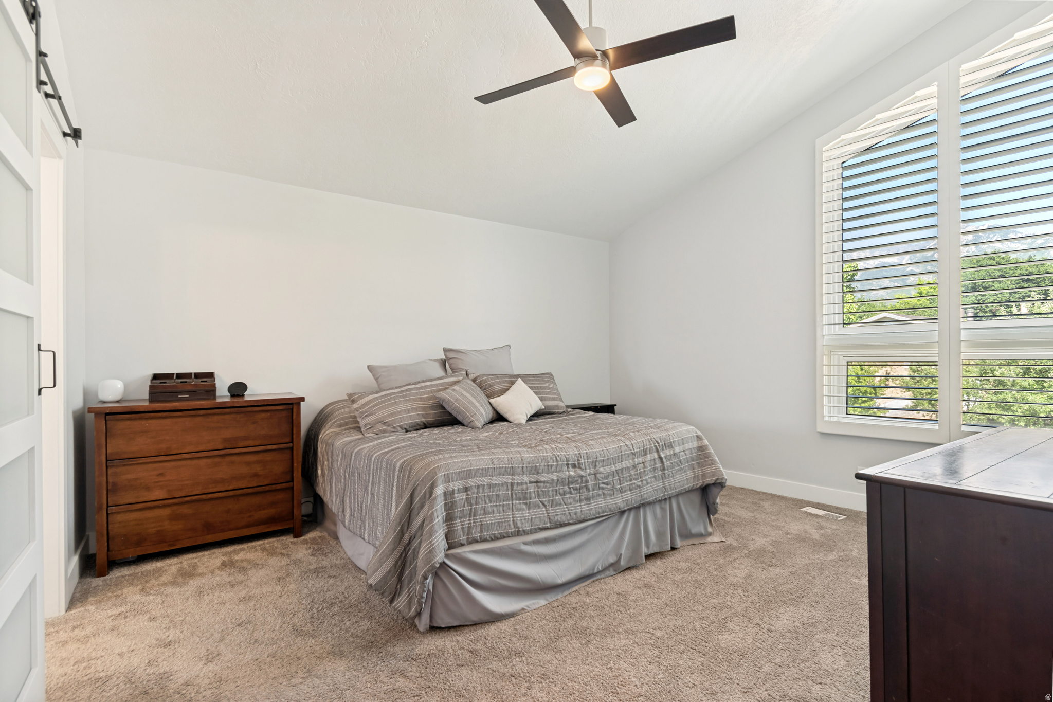 FALCONHURST - Residential