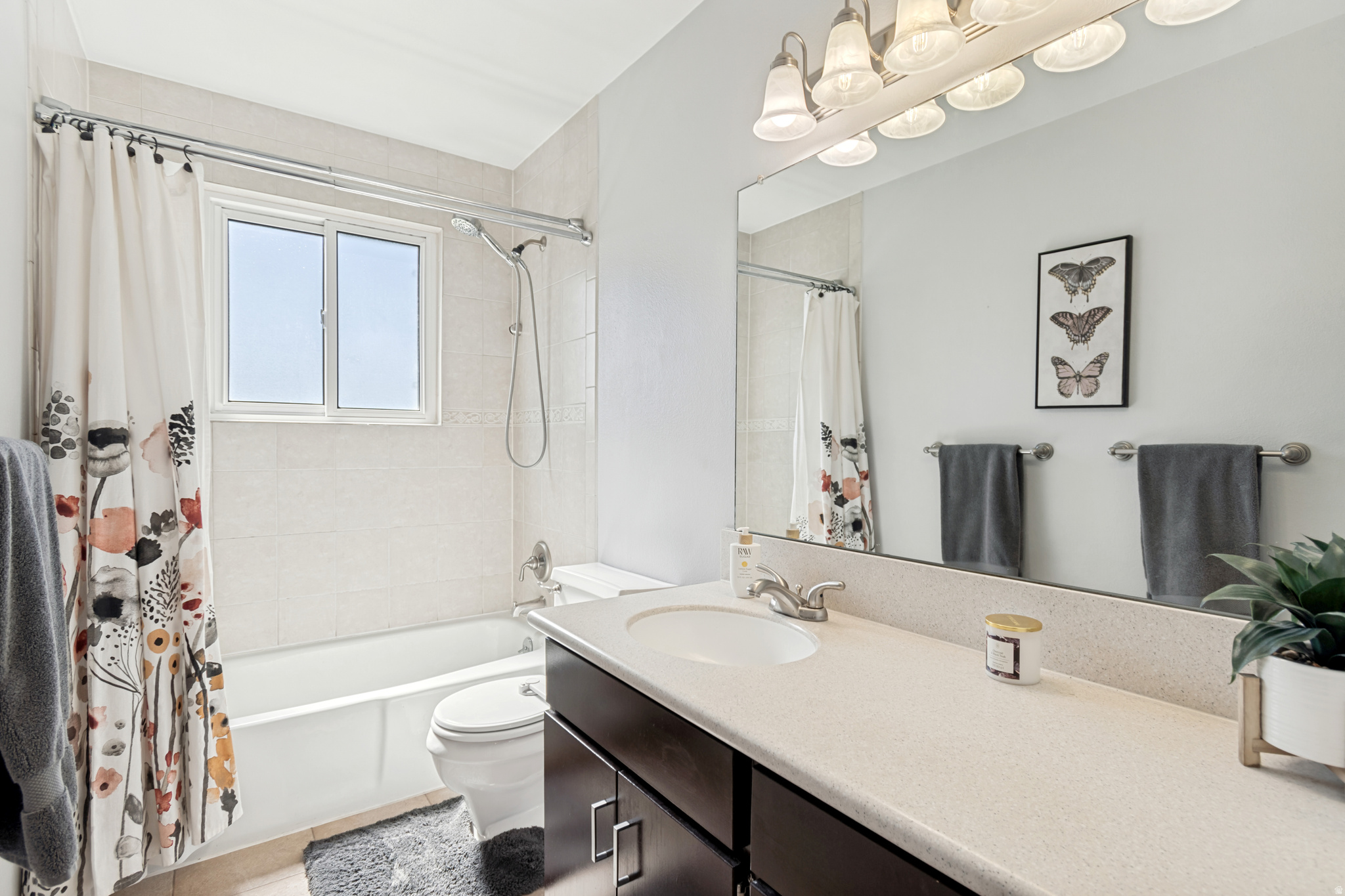 FALCONHURST - Residential