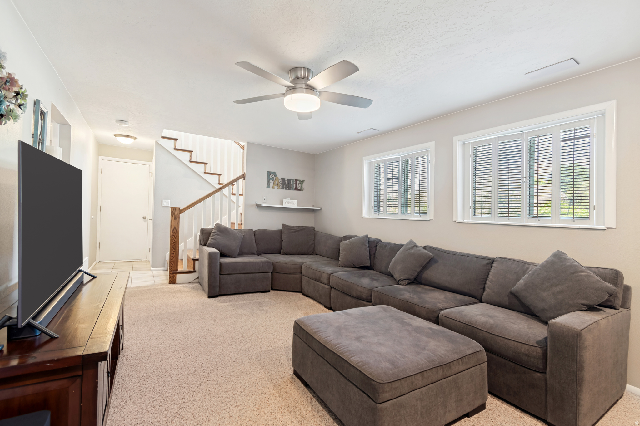 FALCONHURST - Residential