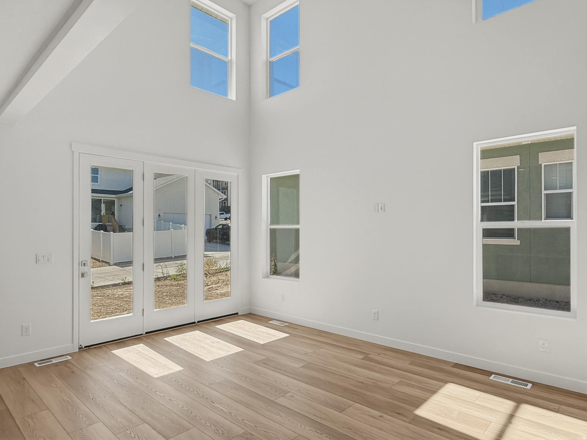 OQUIRRH WEST - Residential