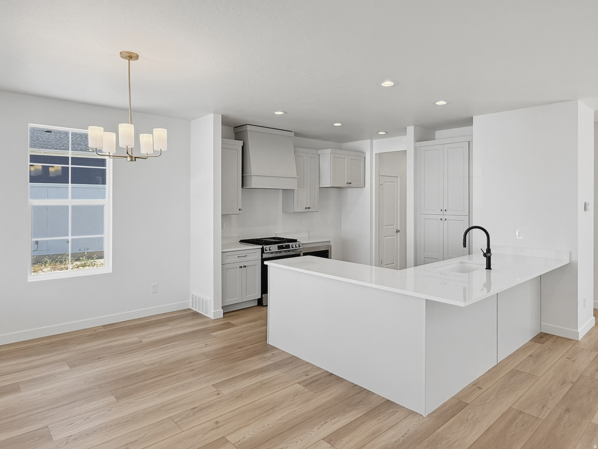 OQUIRRH WEST - Residential