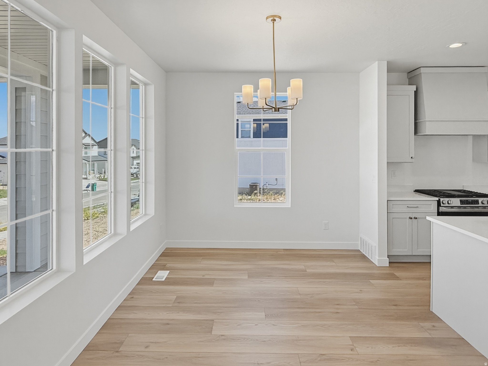 OQUIRRH WEST - Residential