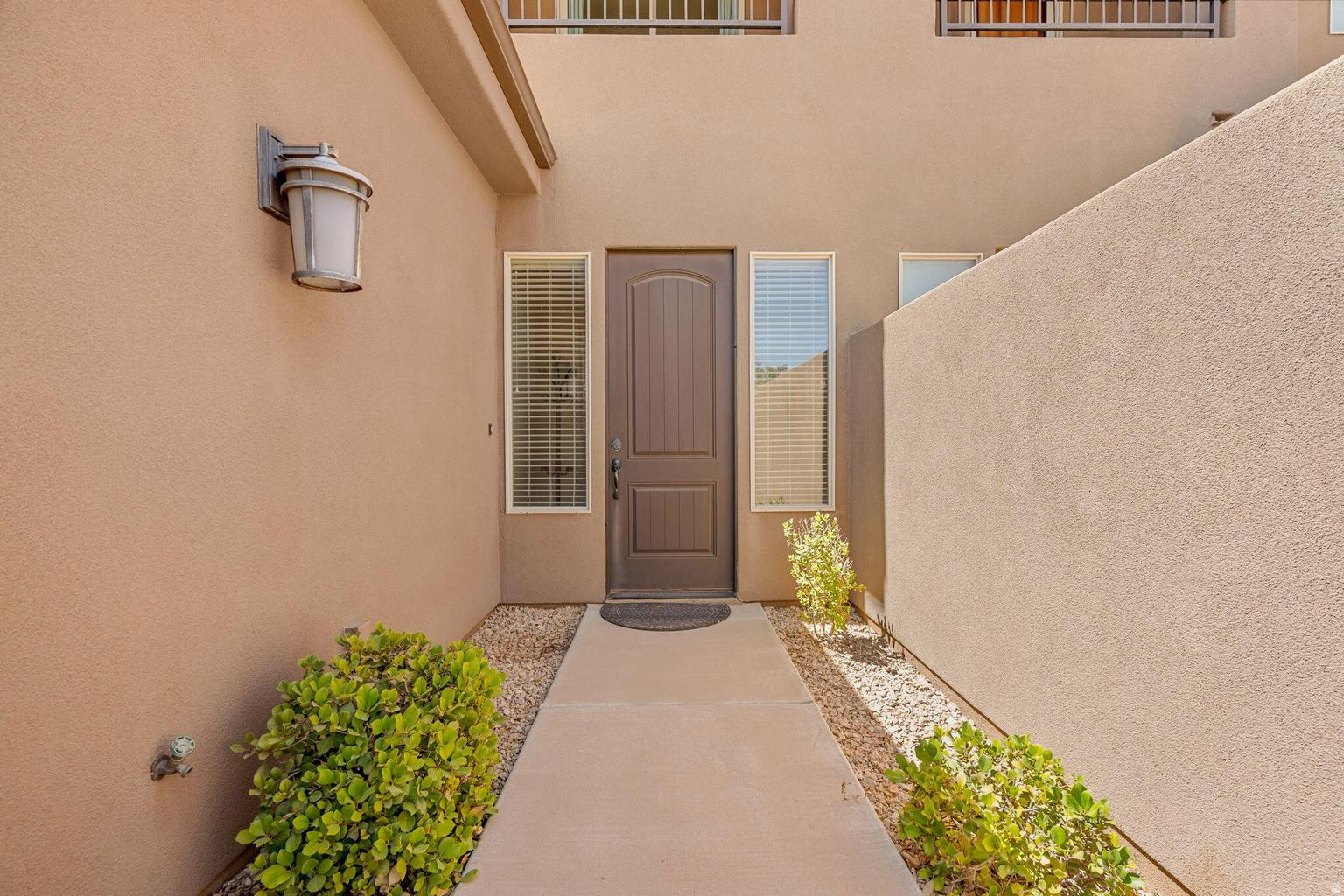 CORAL RIDGE TOWNHOMES PH 3-C - Residential