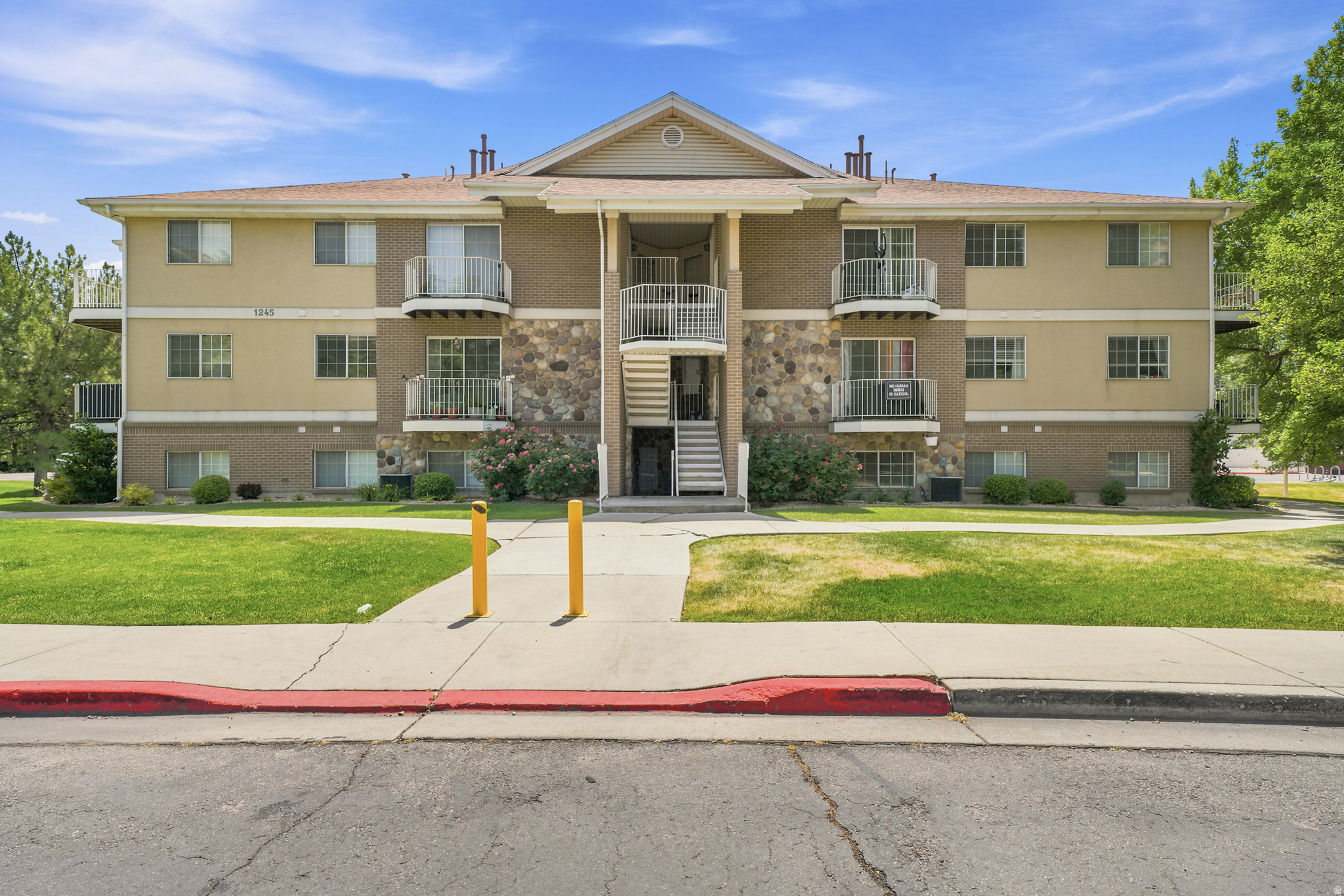 RIVERSTONE CONDO - Residential
