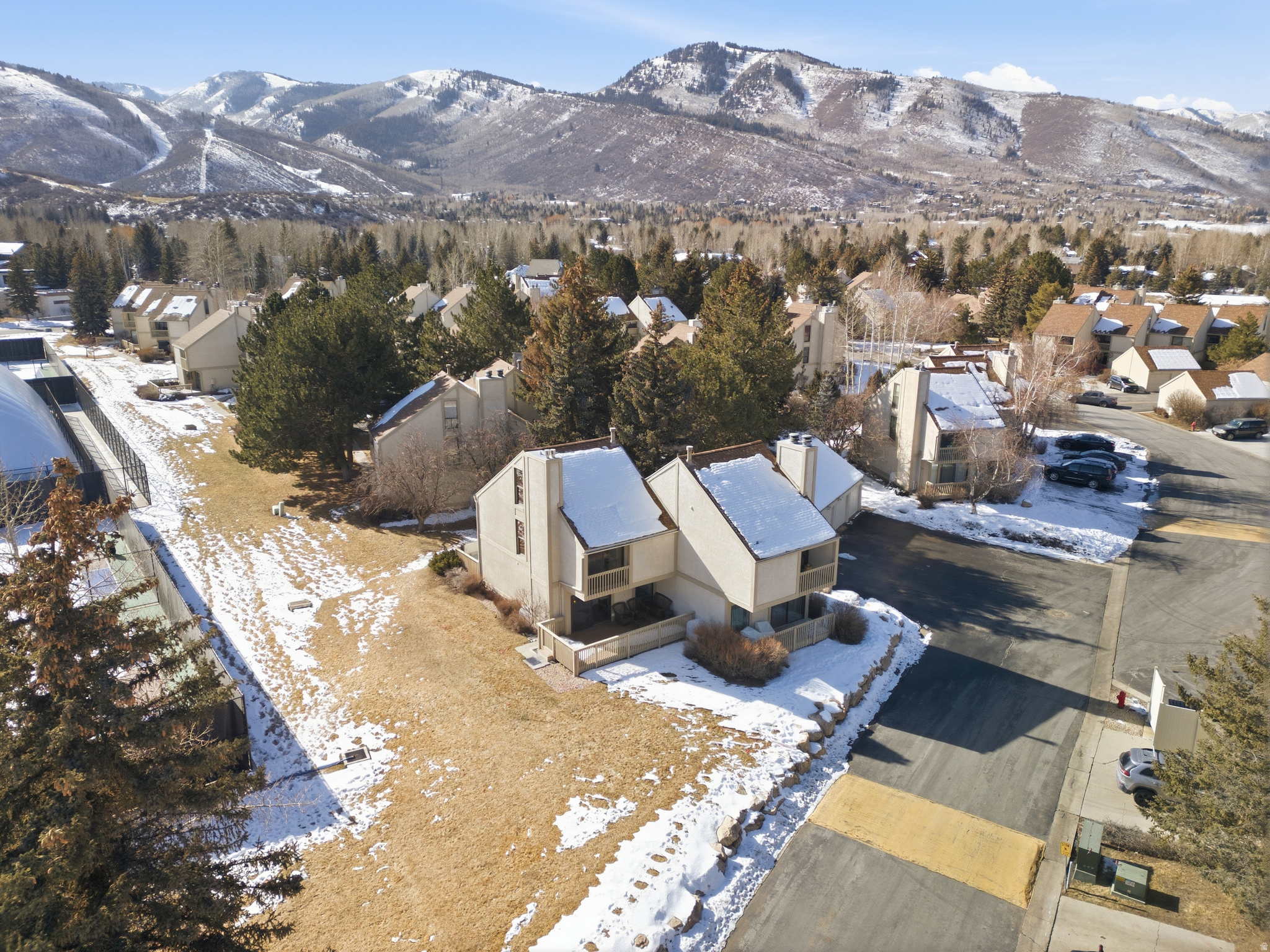 RACQUET CLUB VILLAGE SUB - Residential