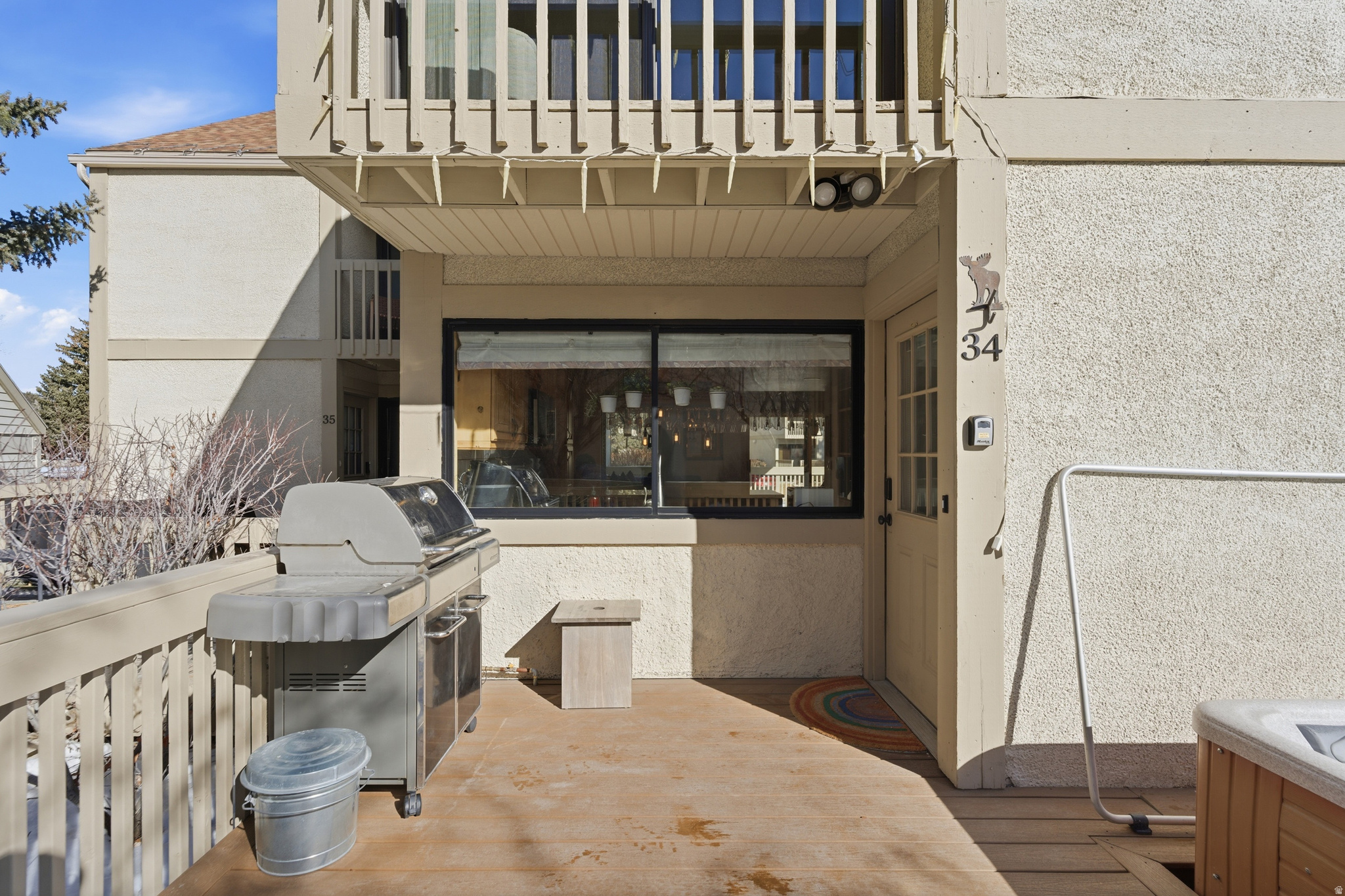 RACQUET CLUB VILLAGE SUB - Residential