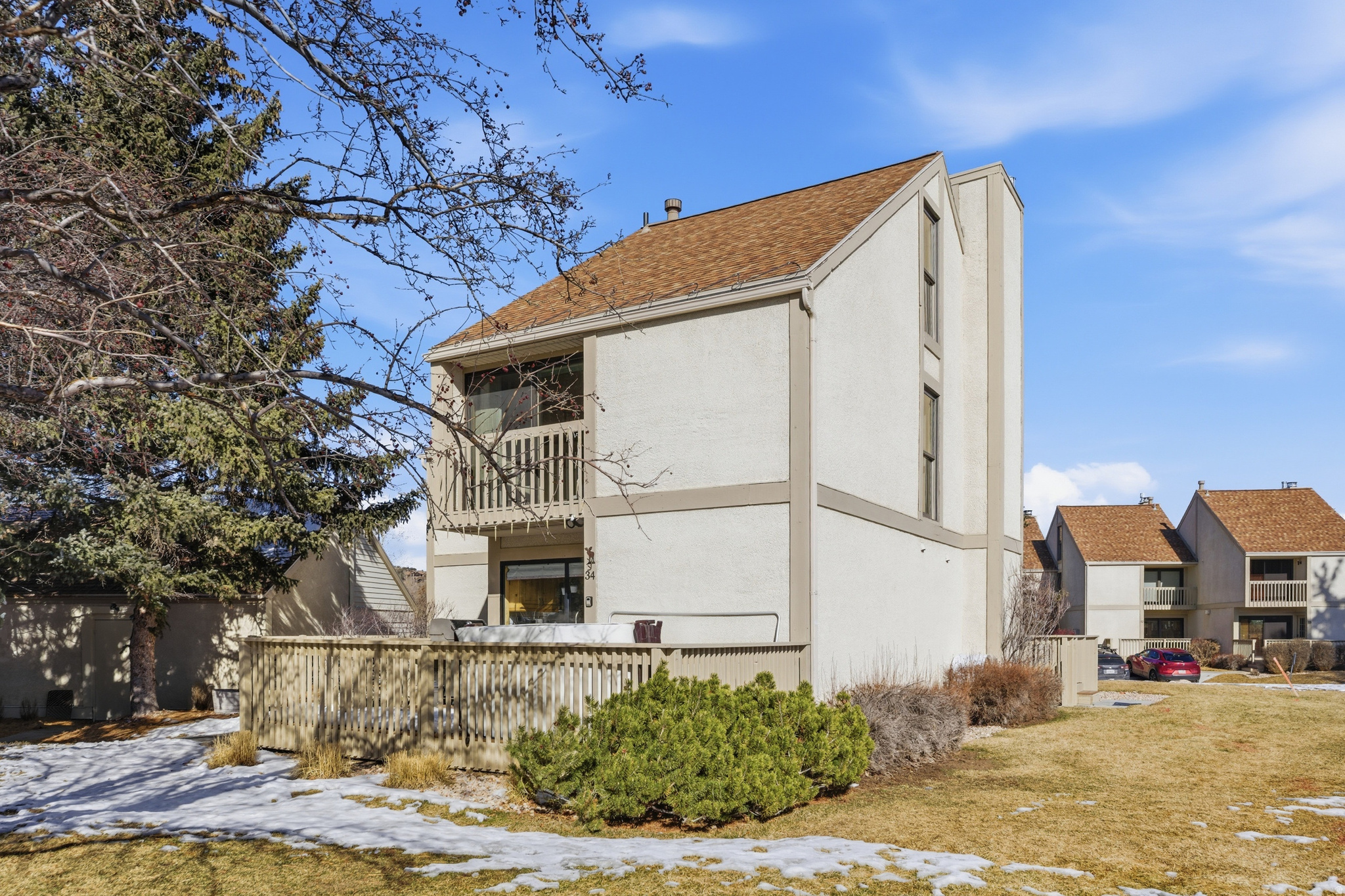 RACQUET CLUB VILLAGE SUB - Residential