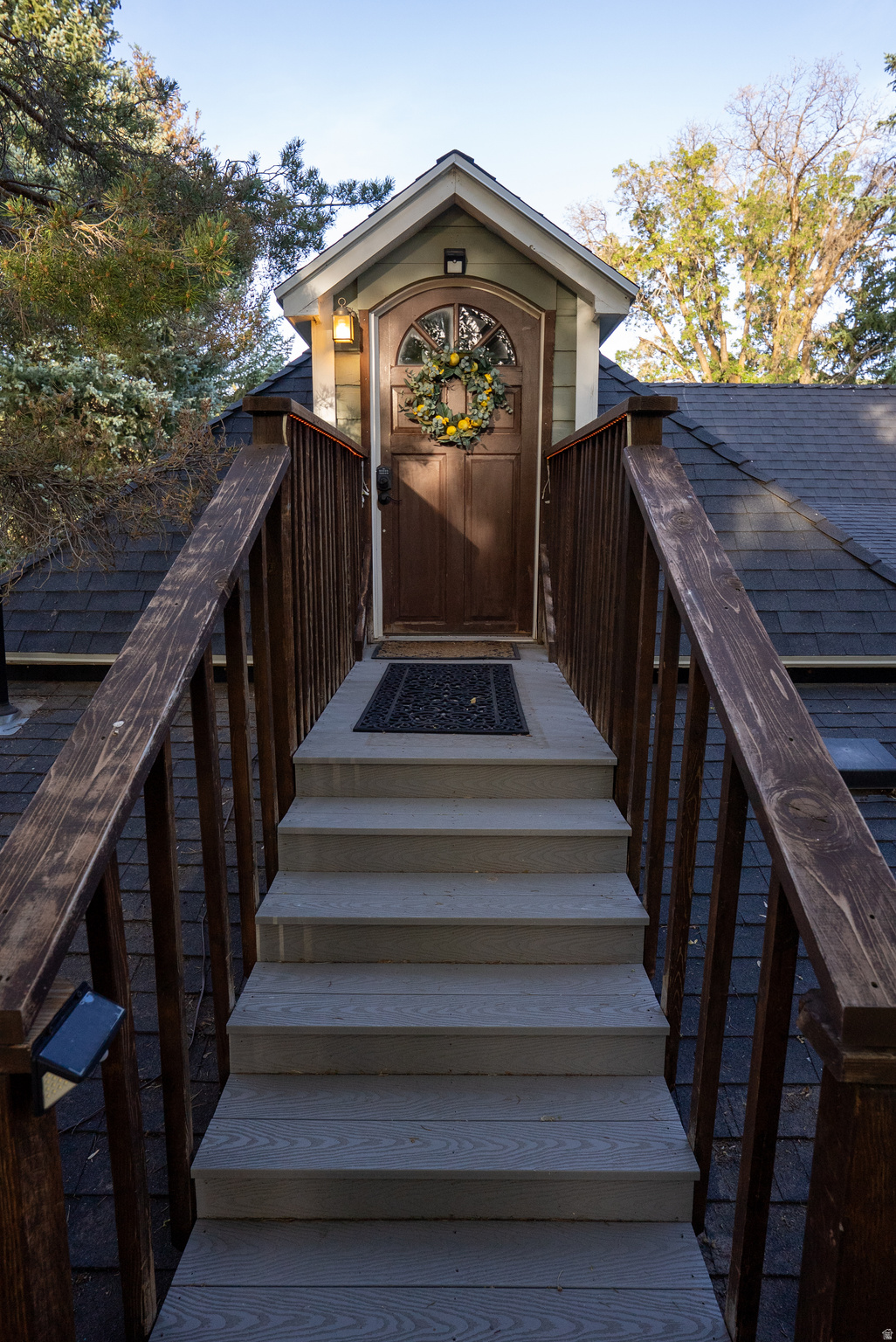 NORTH SUMMIT - Residential
