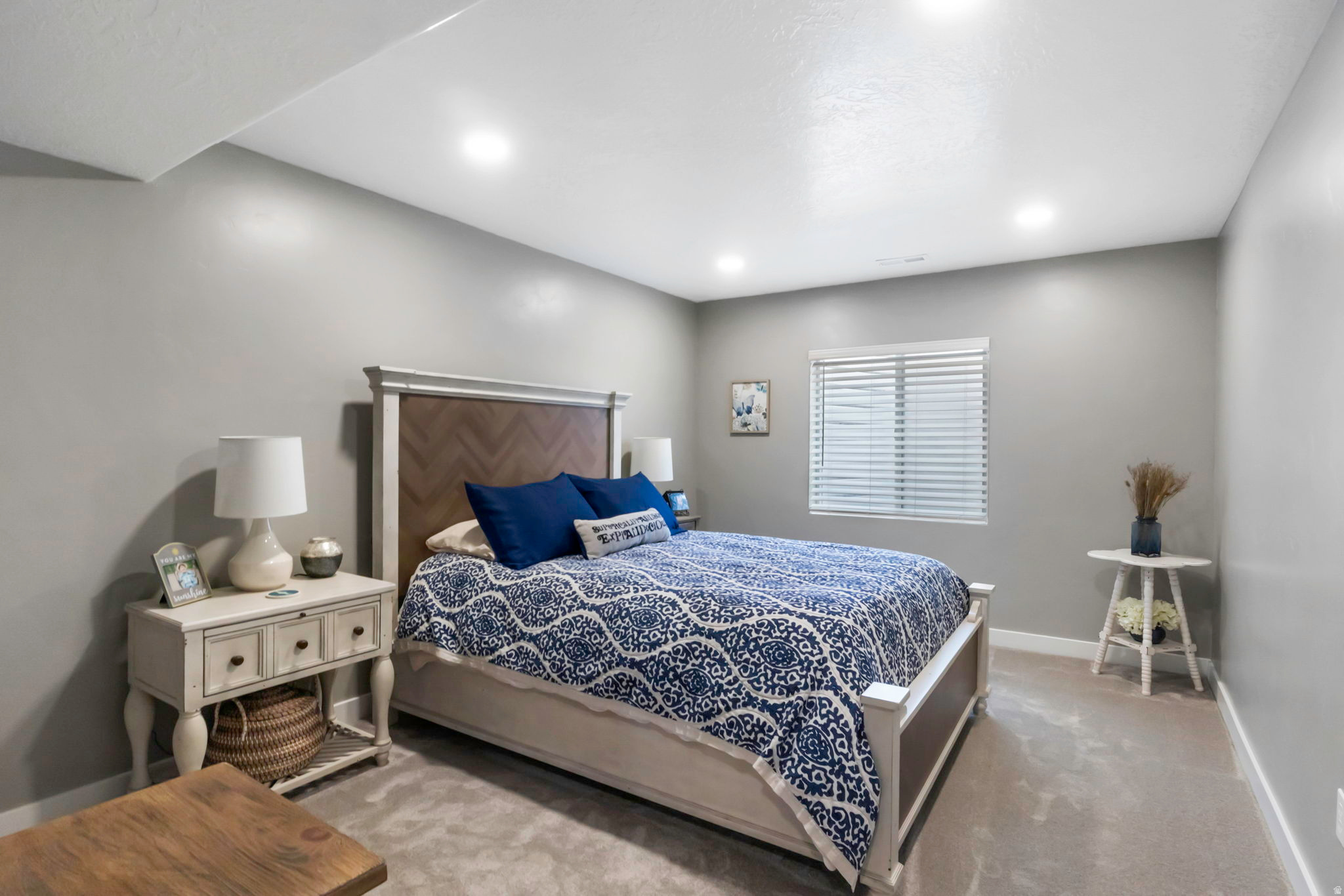 RIDGE - Residential