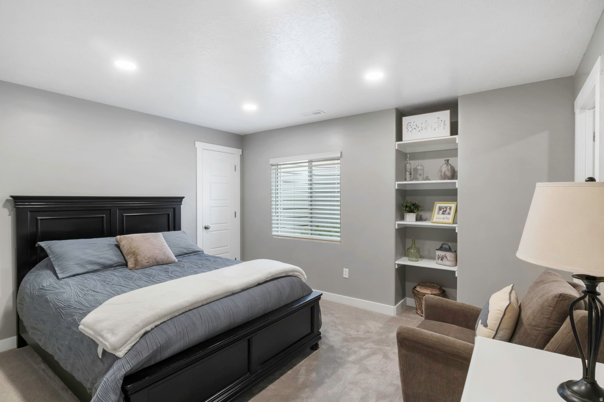 RIDGE - Residential