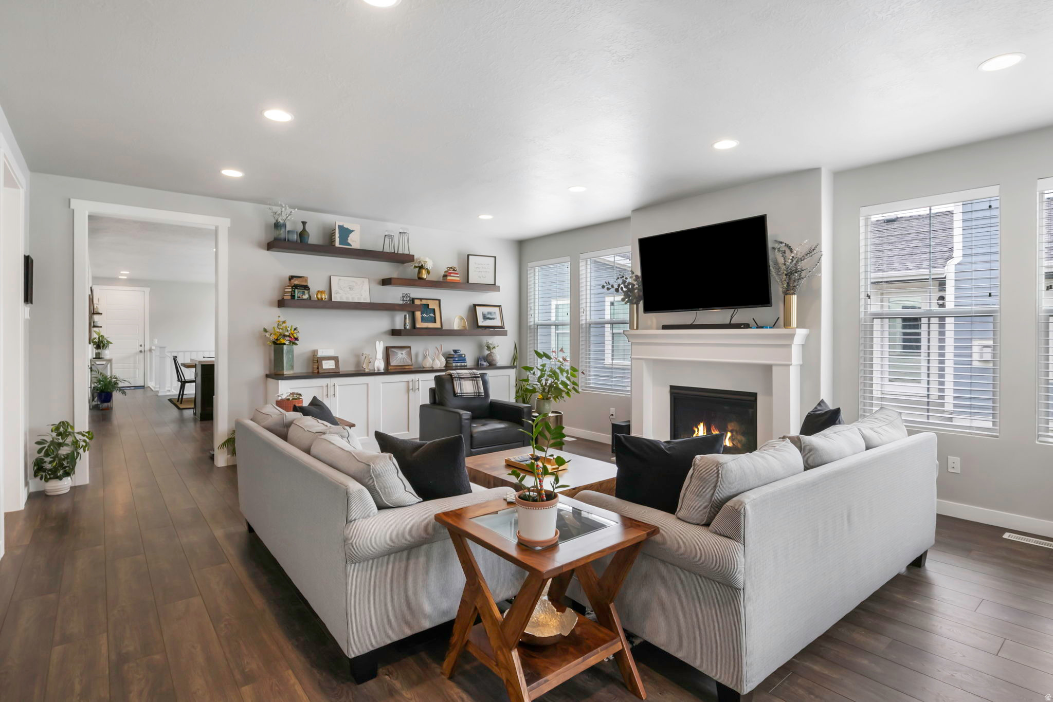 RIDGE - Residential
