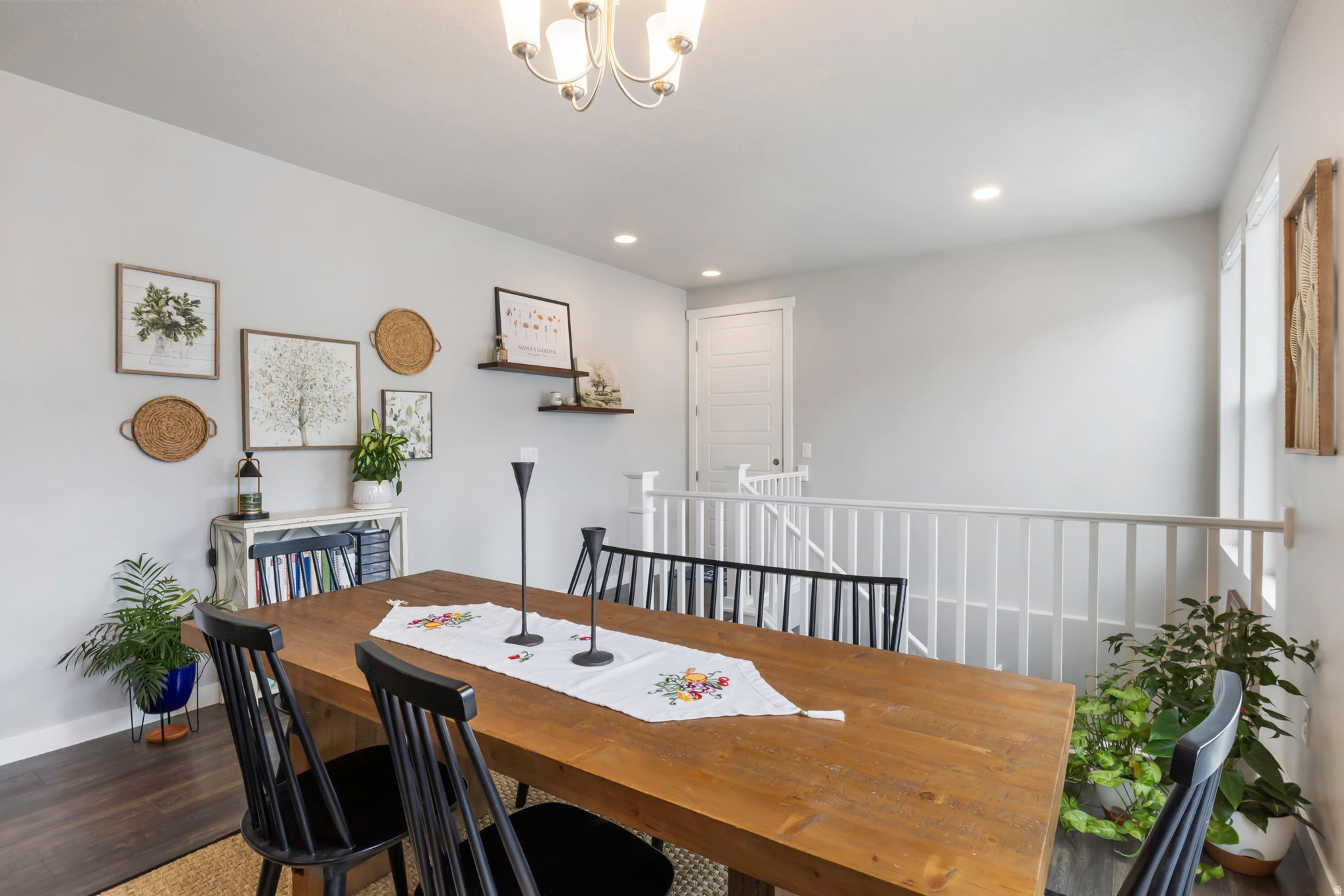 RIDGE - Residential