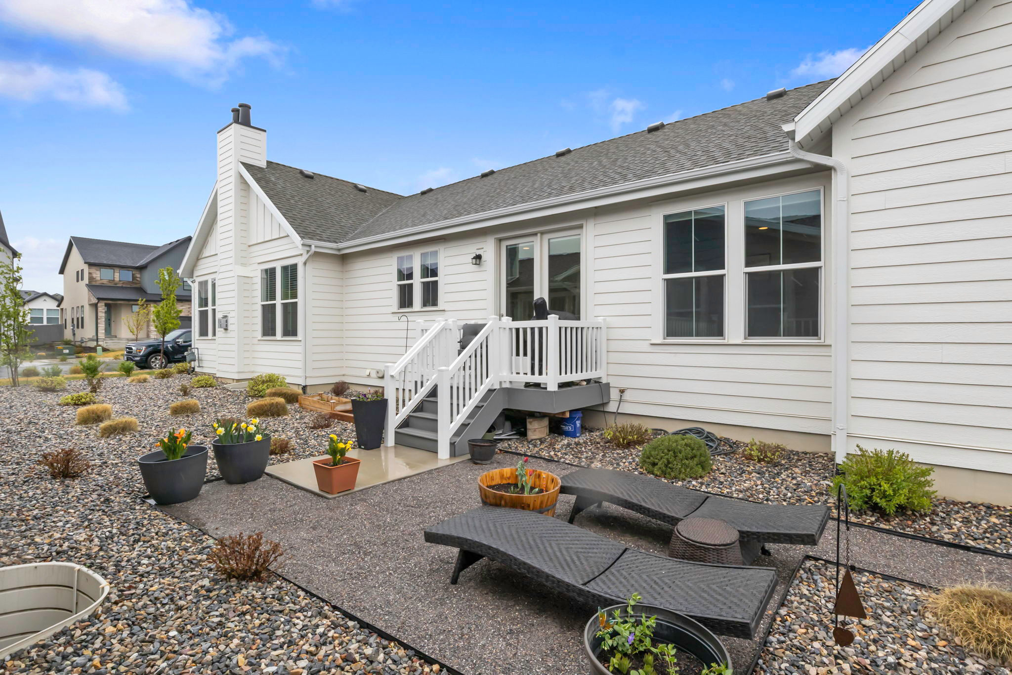 RIDGE - Residential