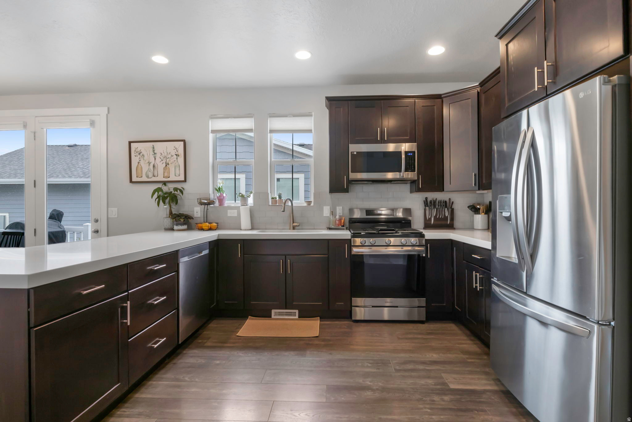 RIDGE - Residential