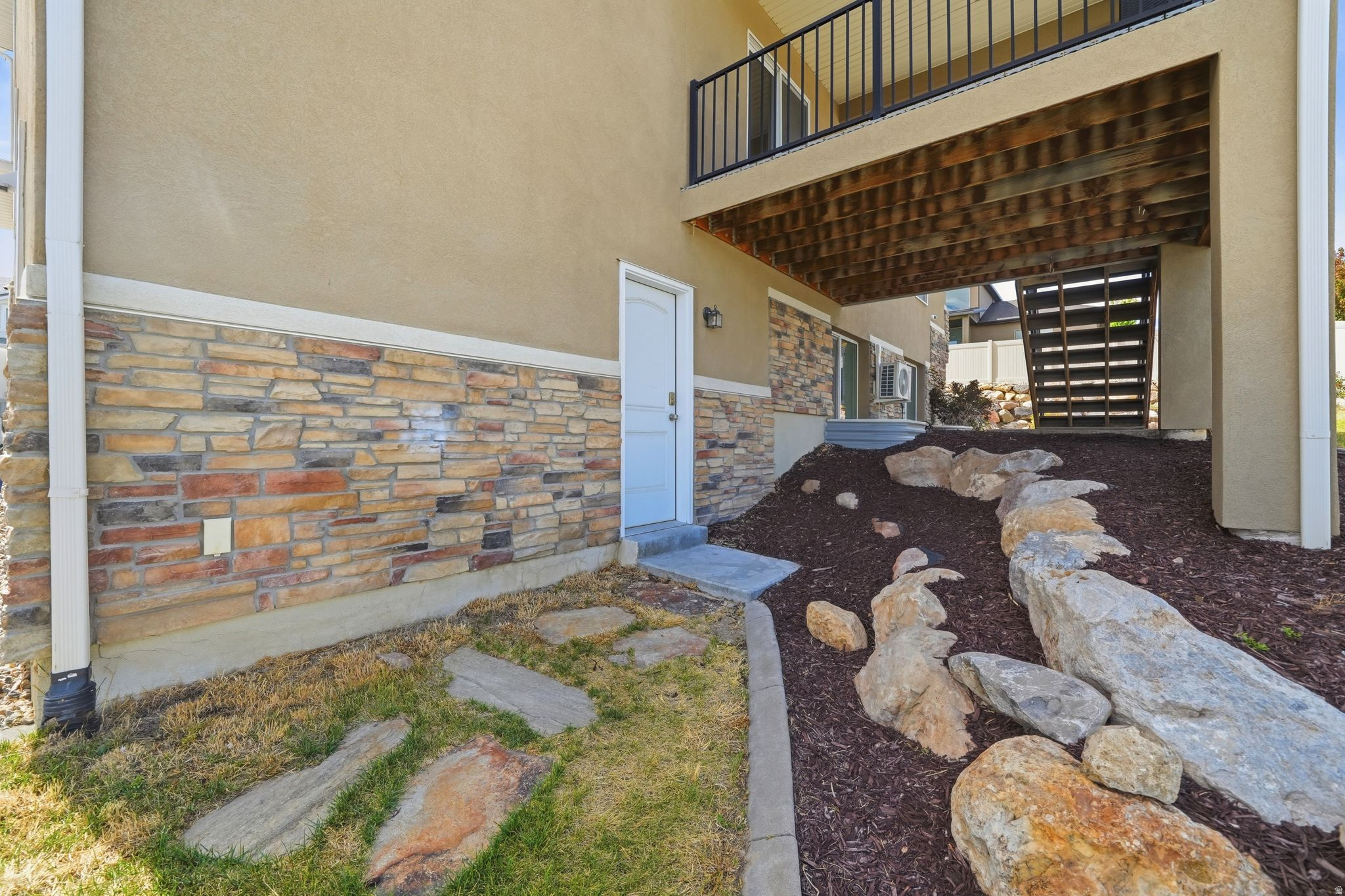 JORDAN HEIGHTS - Residential