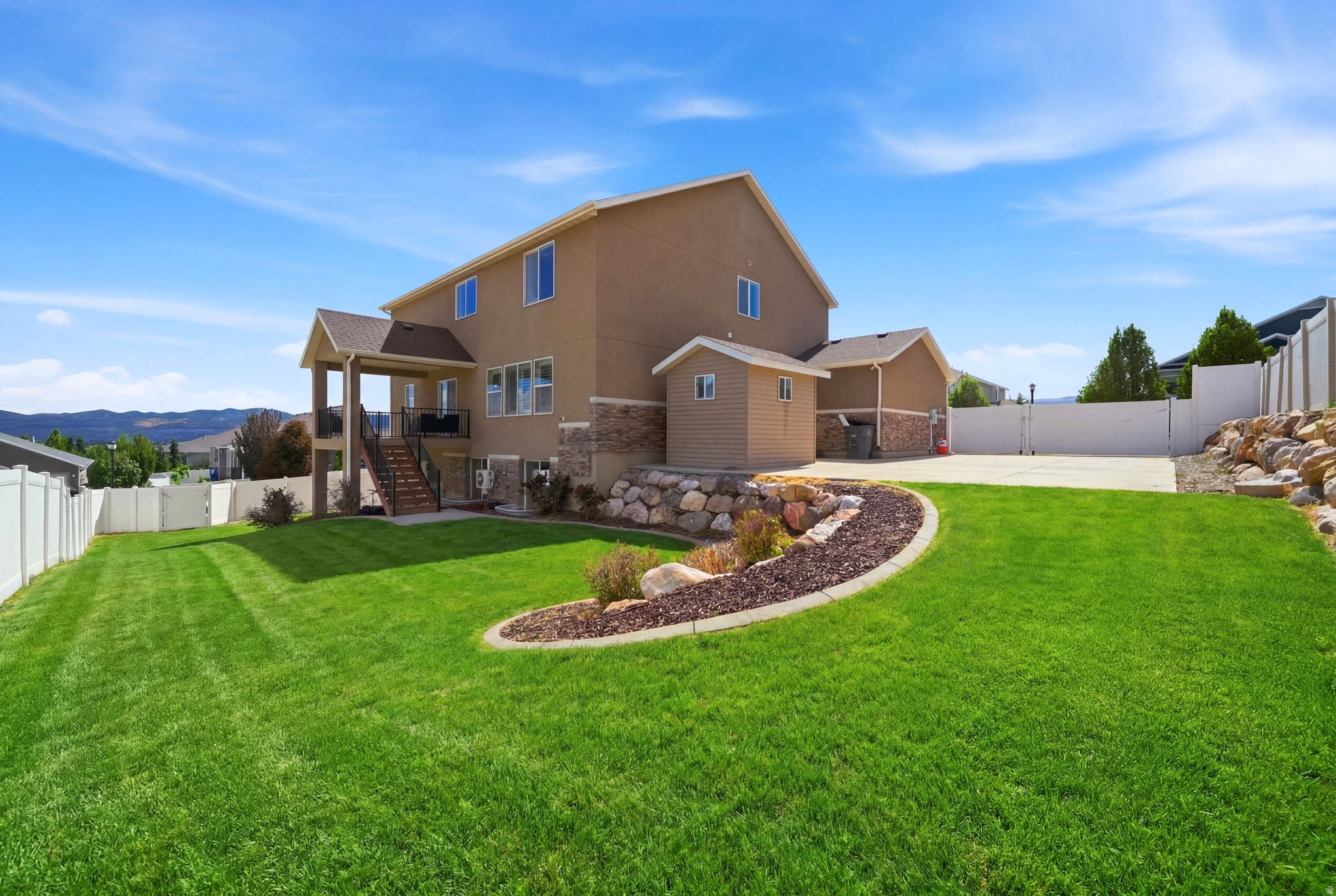 JORDAN HEIGHTS - Residential