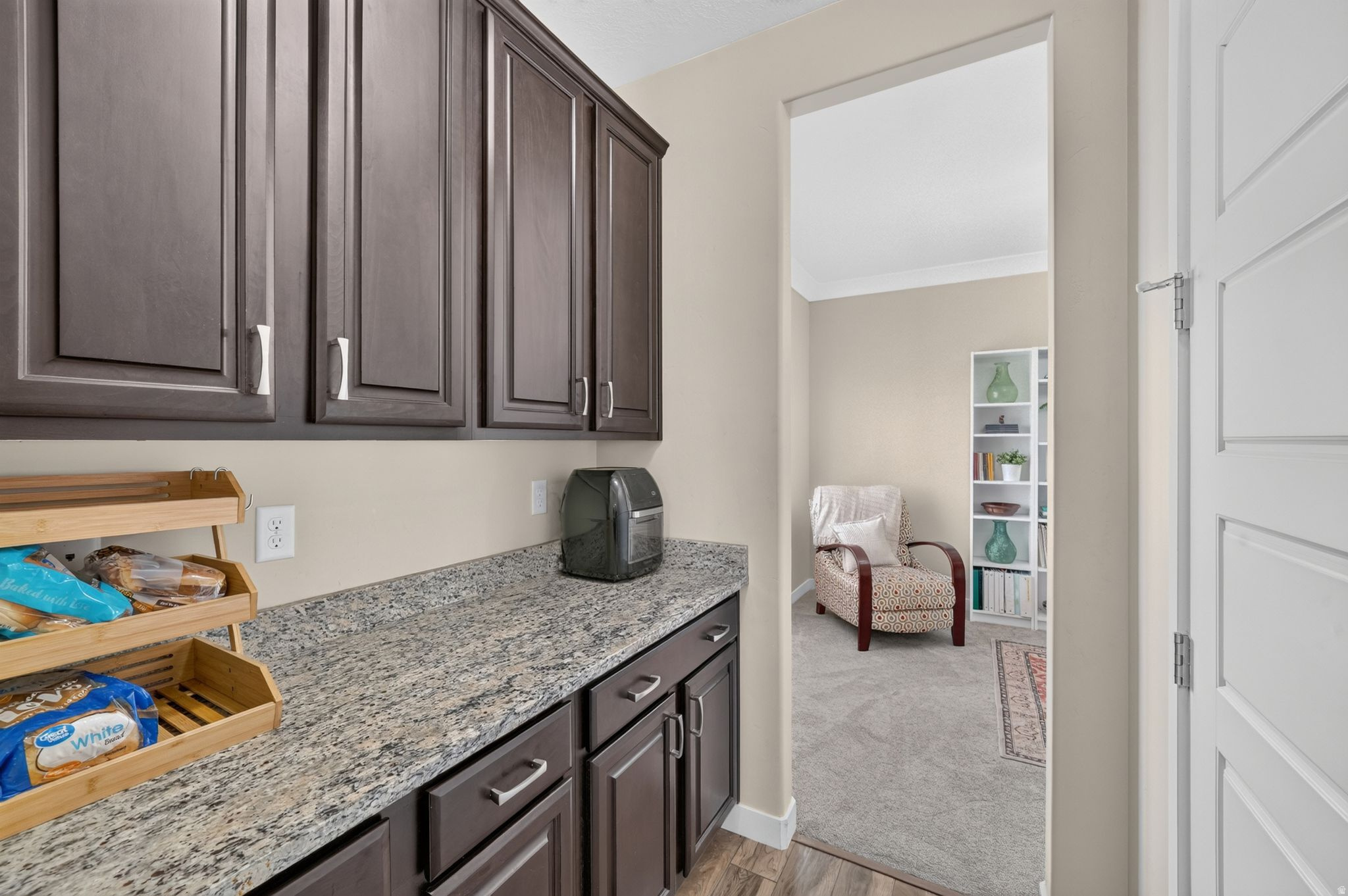 JORDAN HEIGHTS - Residential