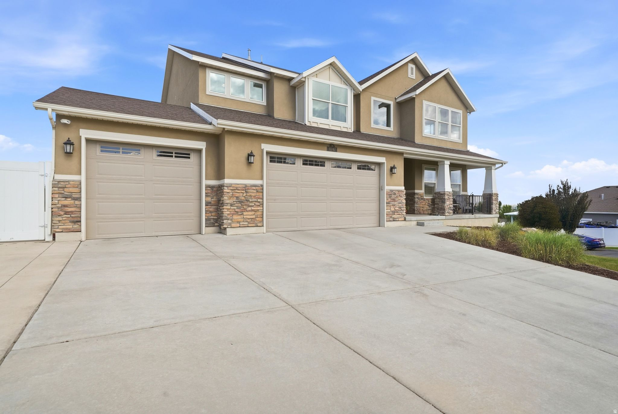 JORDAN HEIGHTS - Residential