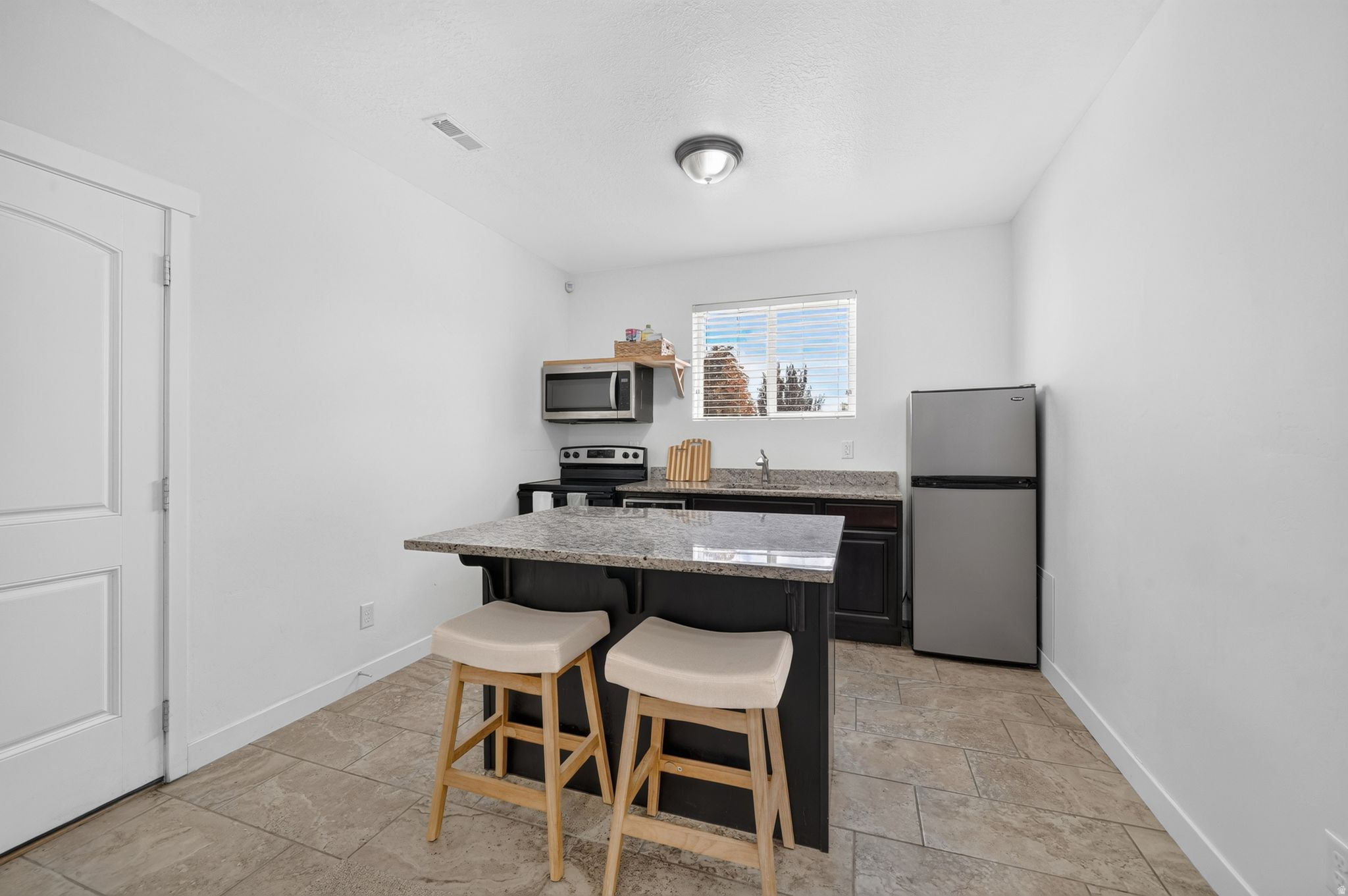 JORDAN HEIGHTS - Residential