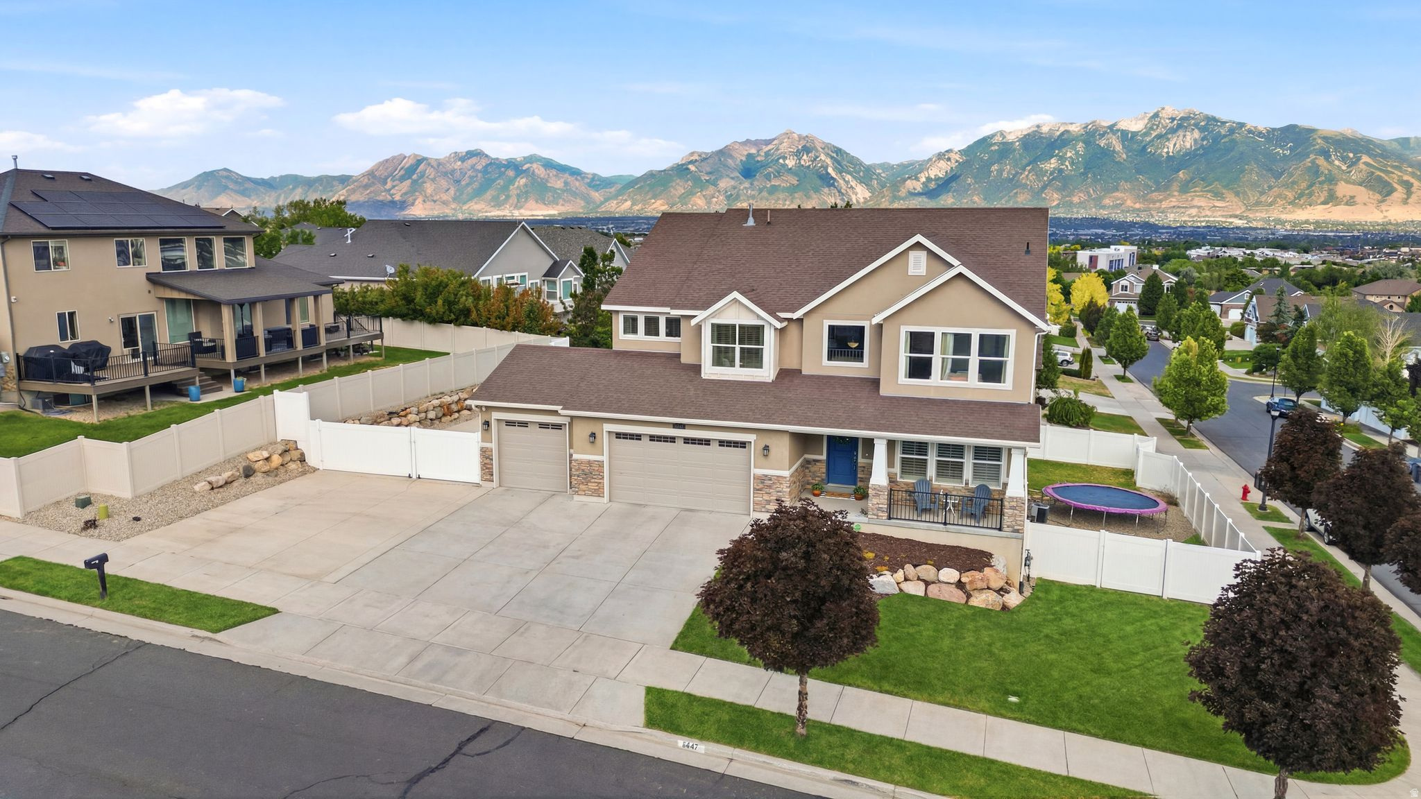 JORDAN HEIGHTS - Residential
