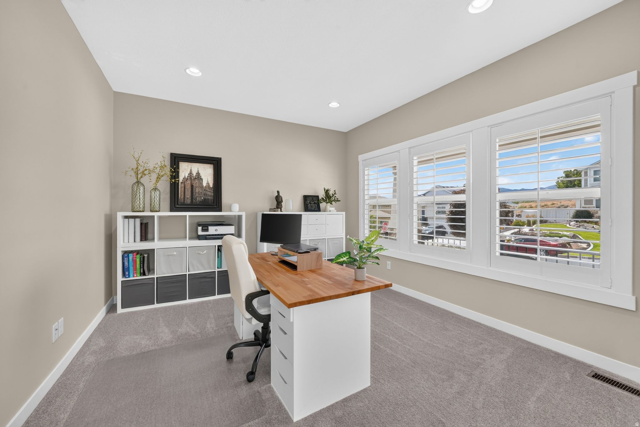 JORDAN HEIGHTS - Residential