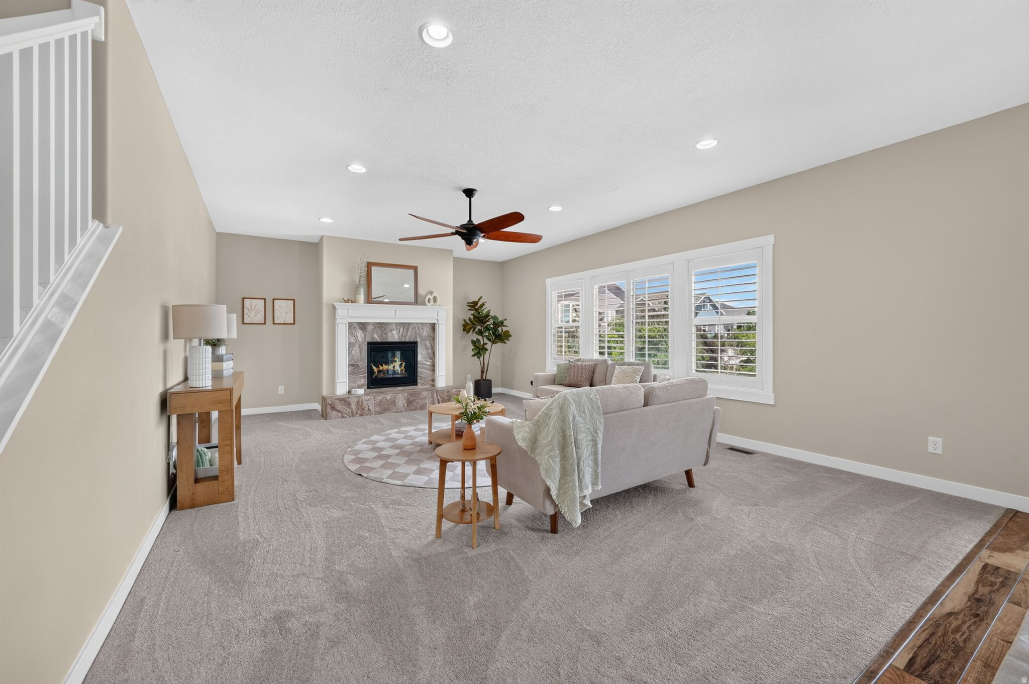 JORDAN HEIGHTS - Residential