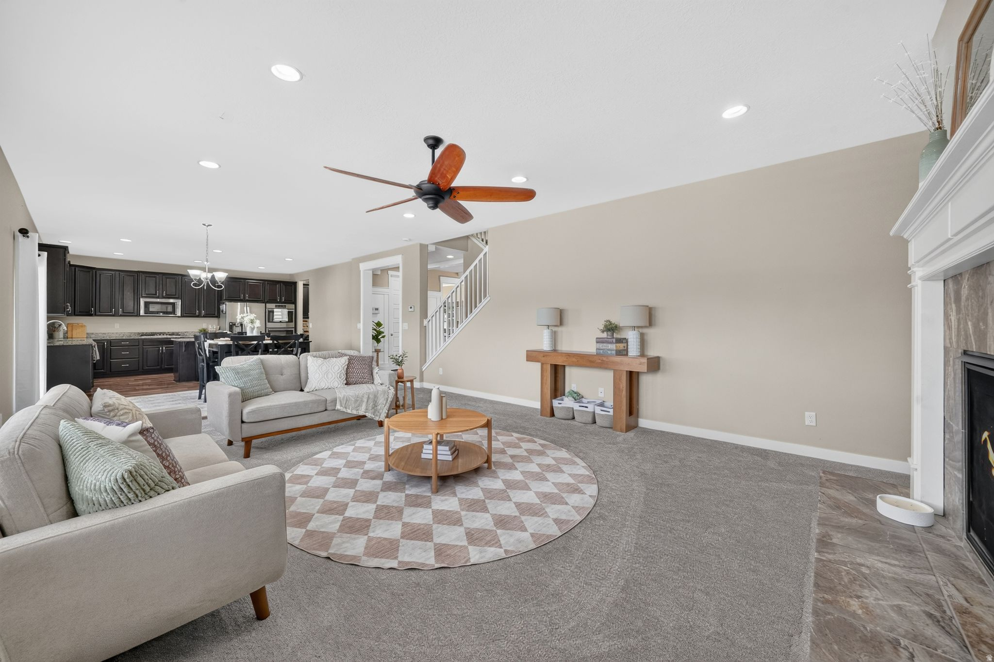JORDAN HEIGHTS - Residential
