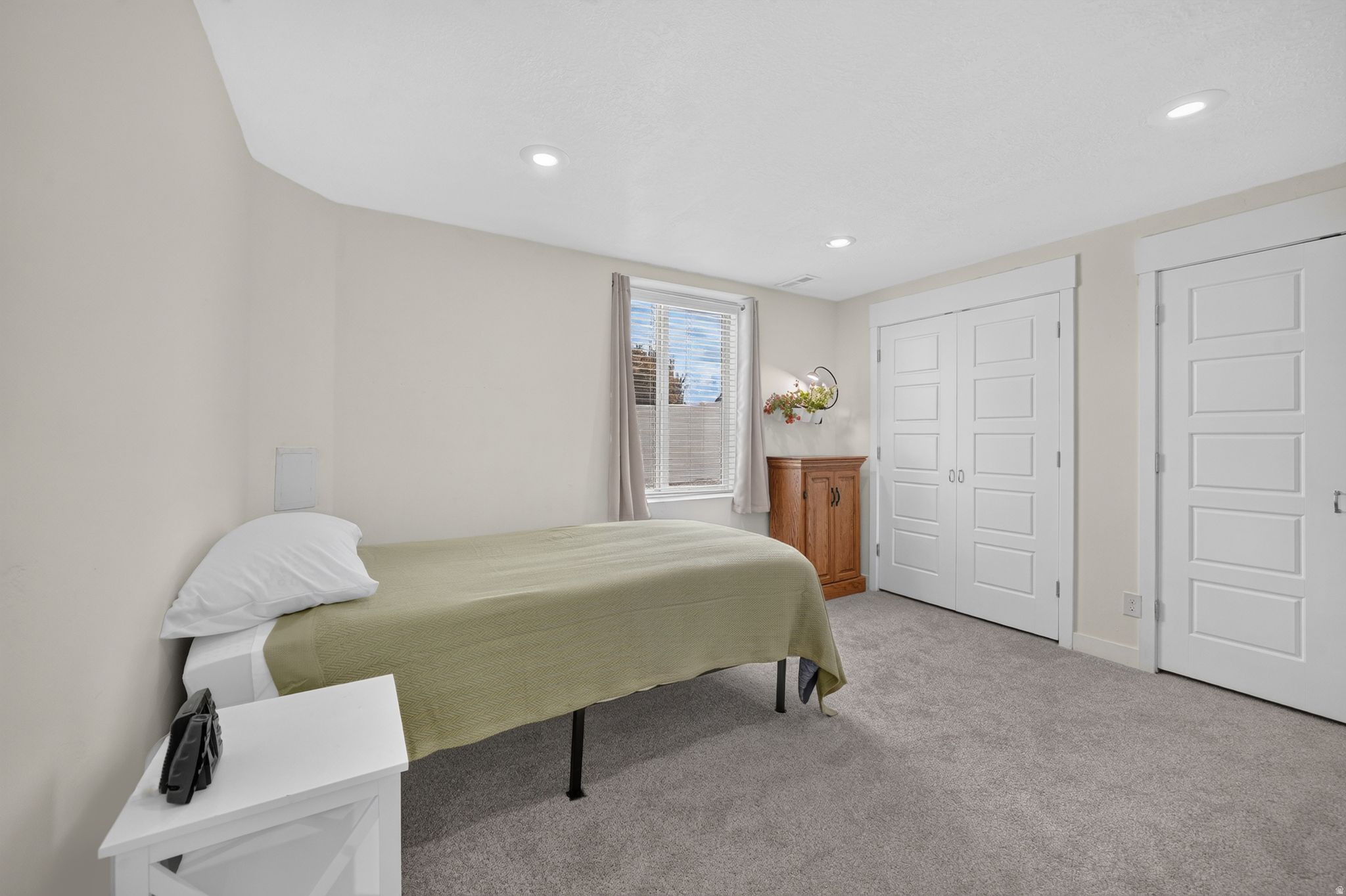 JORDAN HEIGHTS - Residential