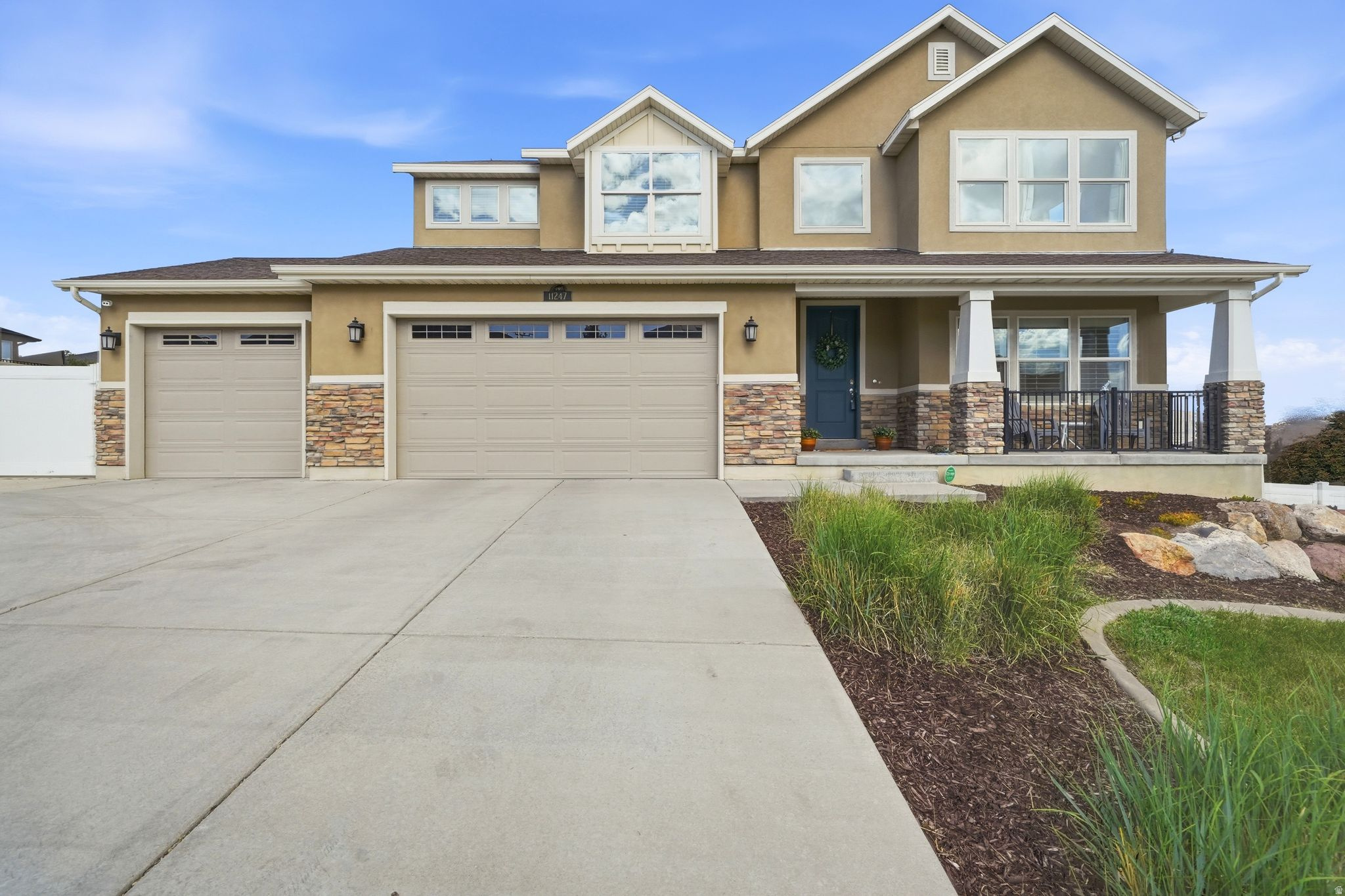 JORDAN HEIGHTS - Residential