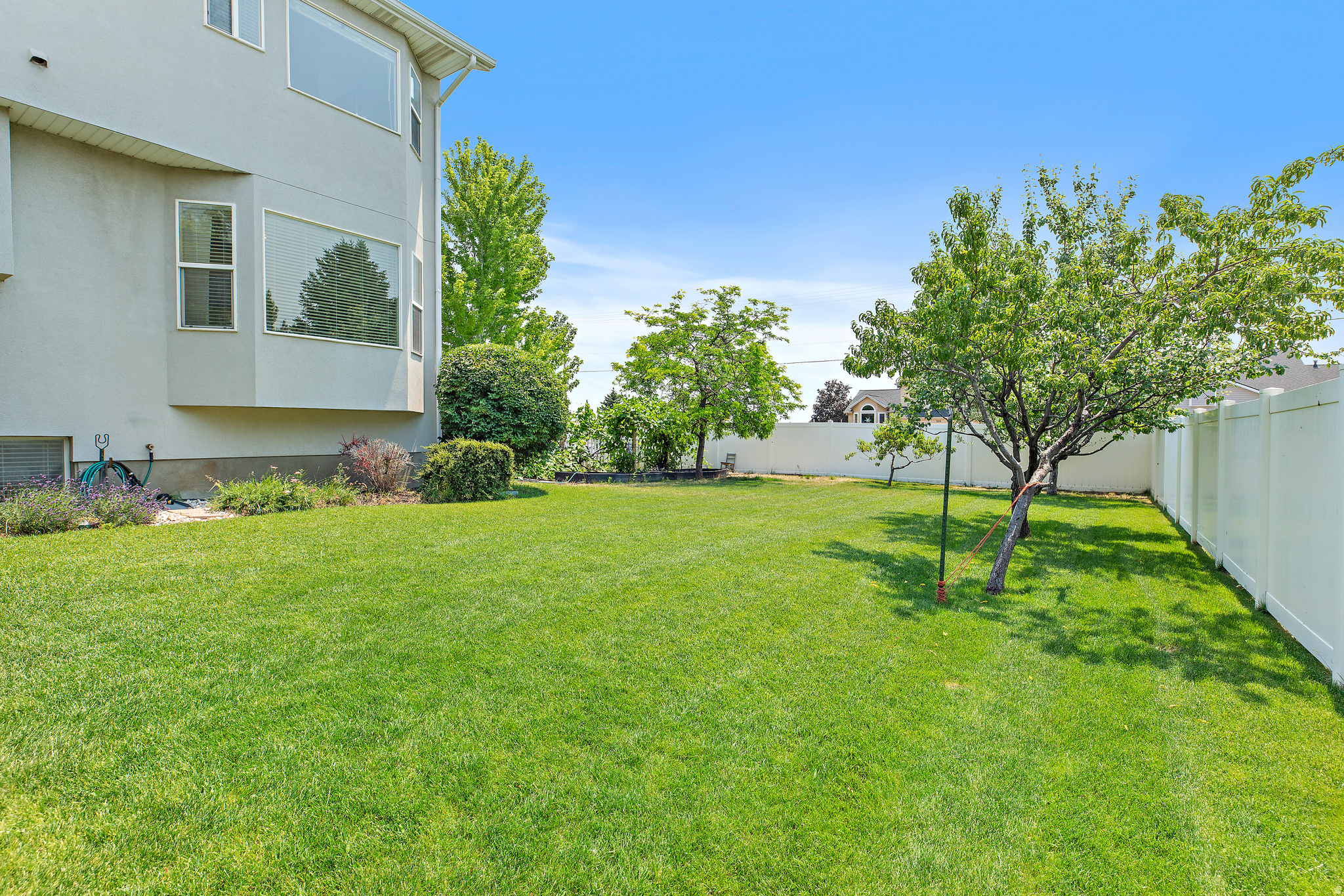 EAGLE POINT - Residential