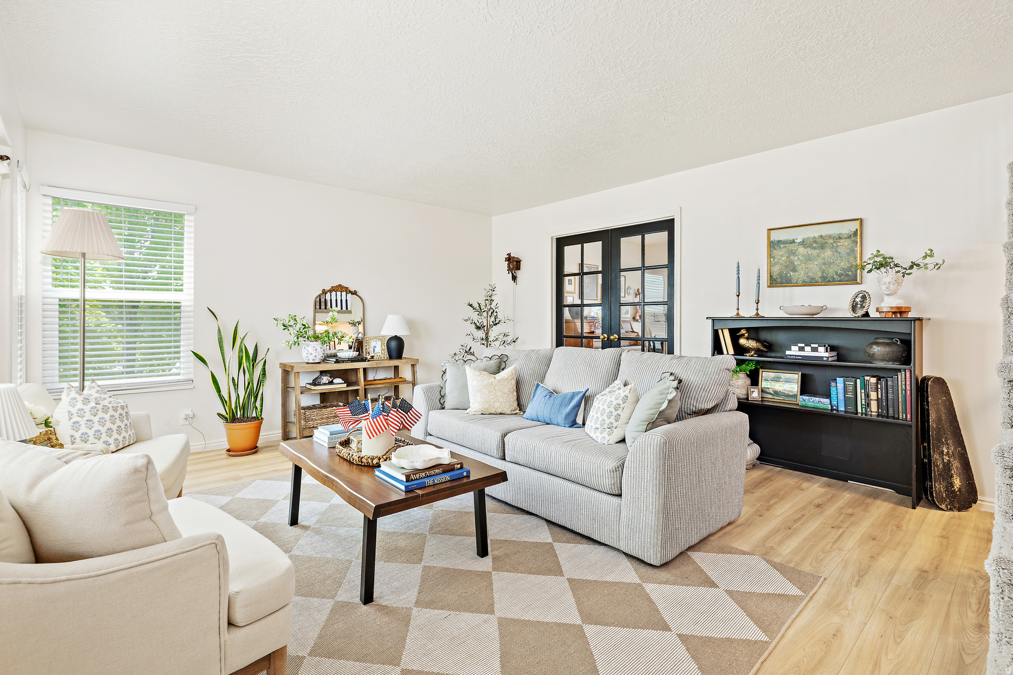 EAGLE POINT - Residential