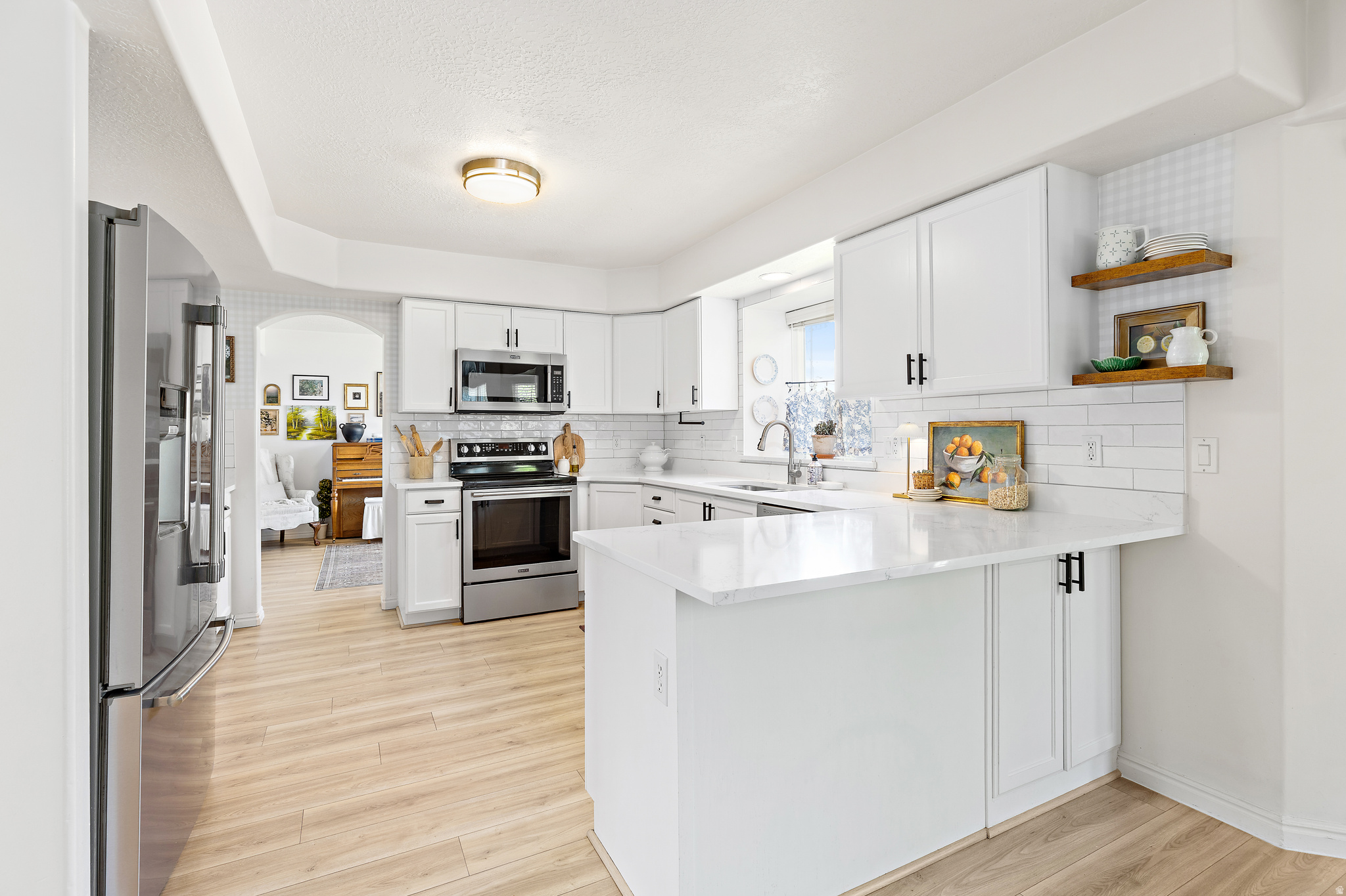 EAGLE POINT - Residential
